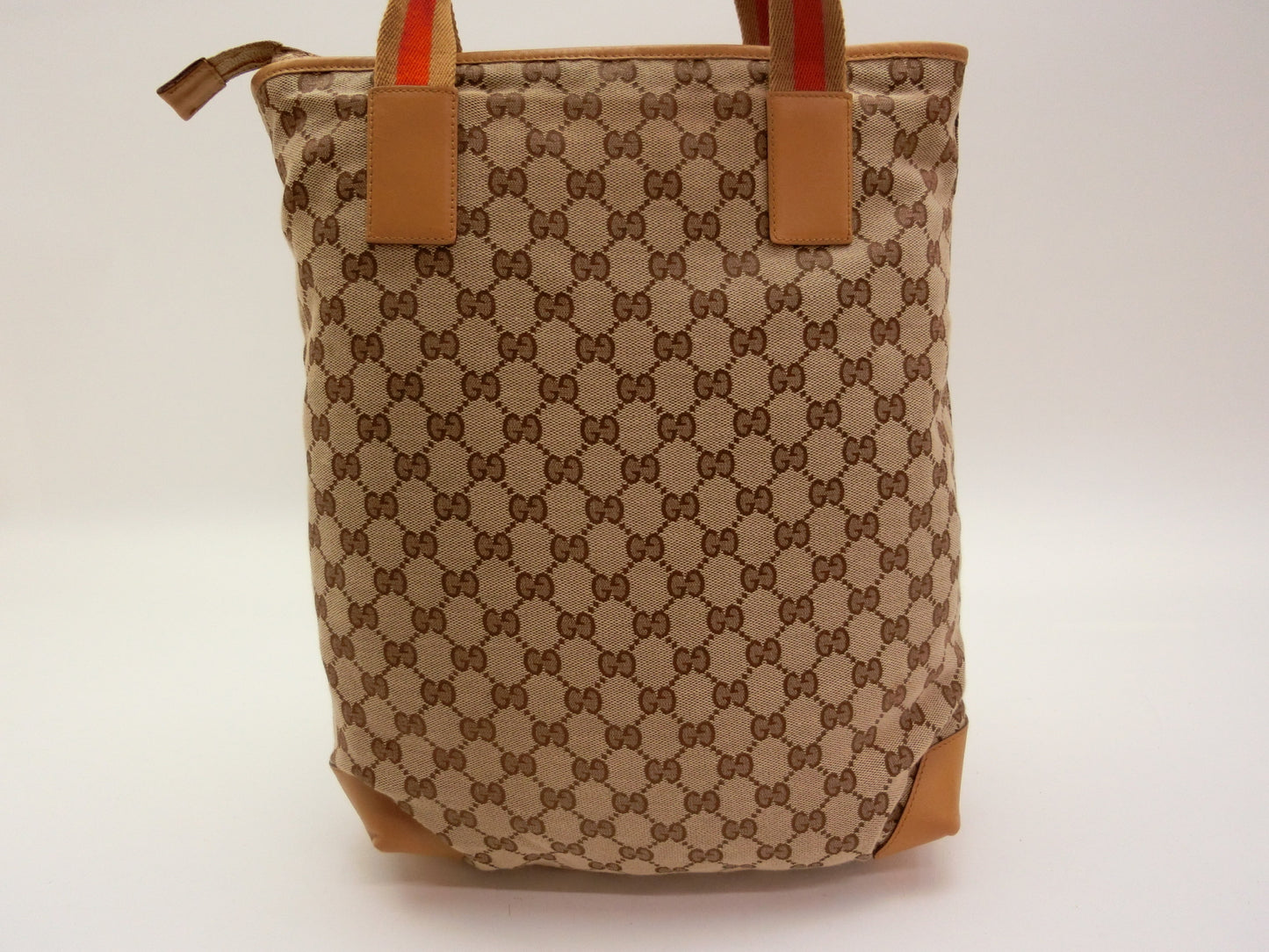 GUCCI GG Canvas Sherry Shoulder Bag