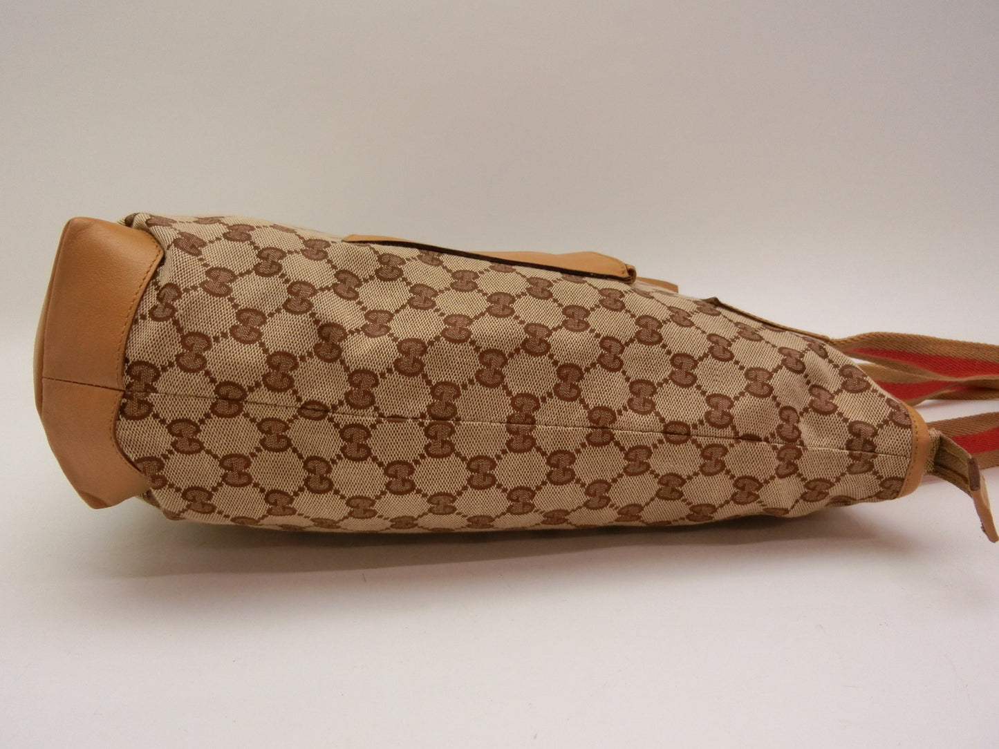 GUCCI GG Canvas Sherry Shoulder Bag