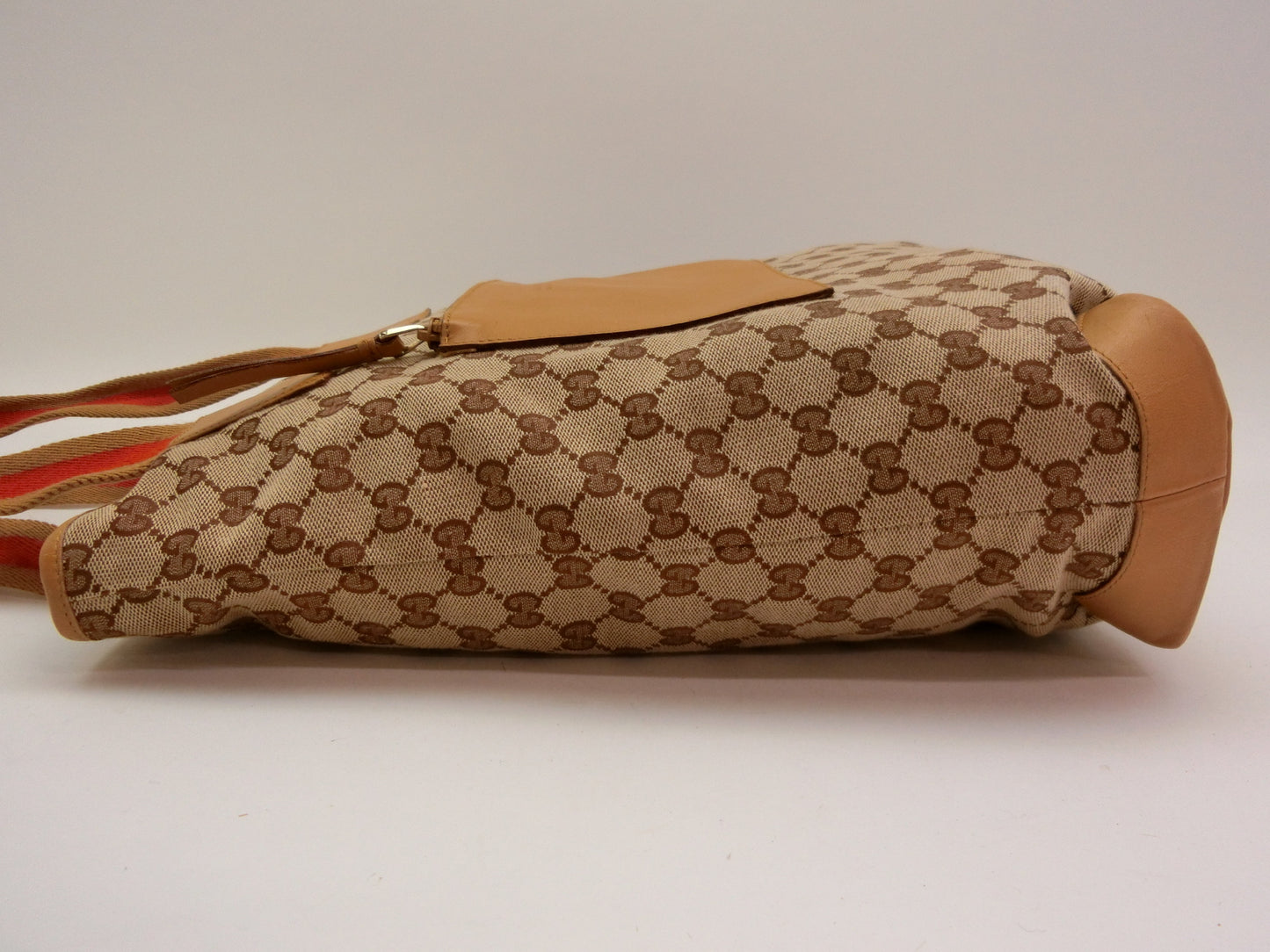 GUCCI GG Canvas Sherry Shoulder Bag