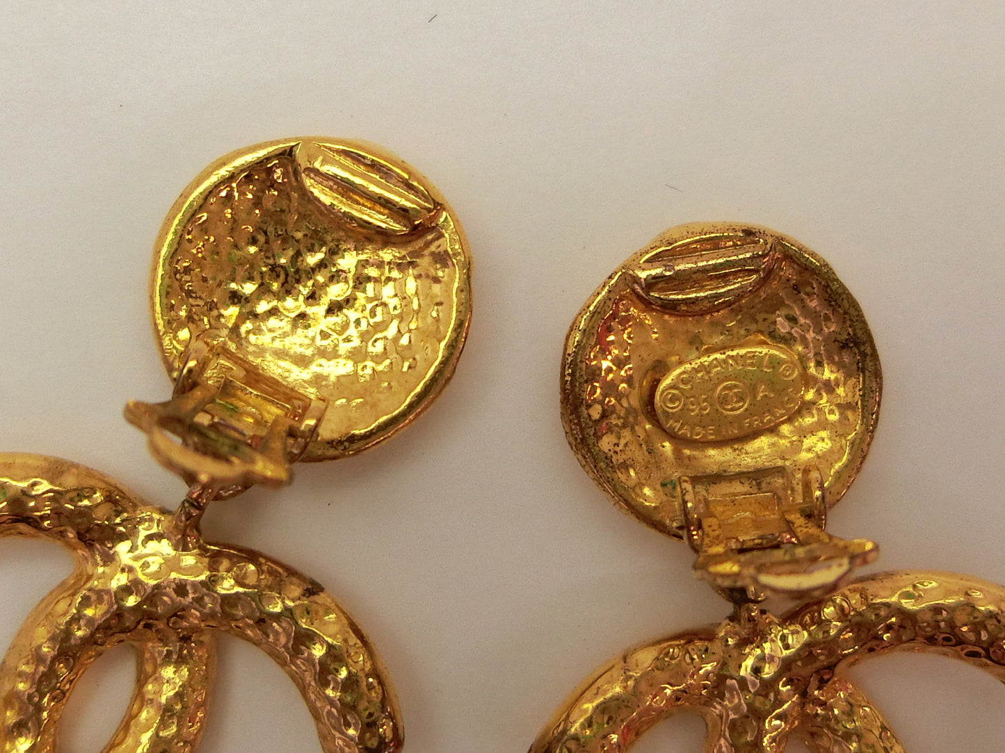 CHANEL Coco Mark Swing 95A Earrings
