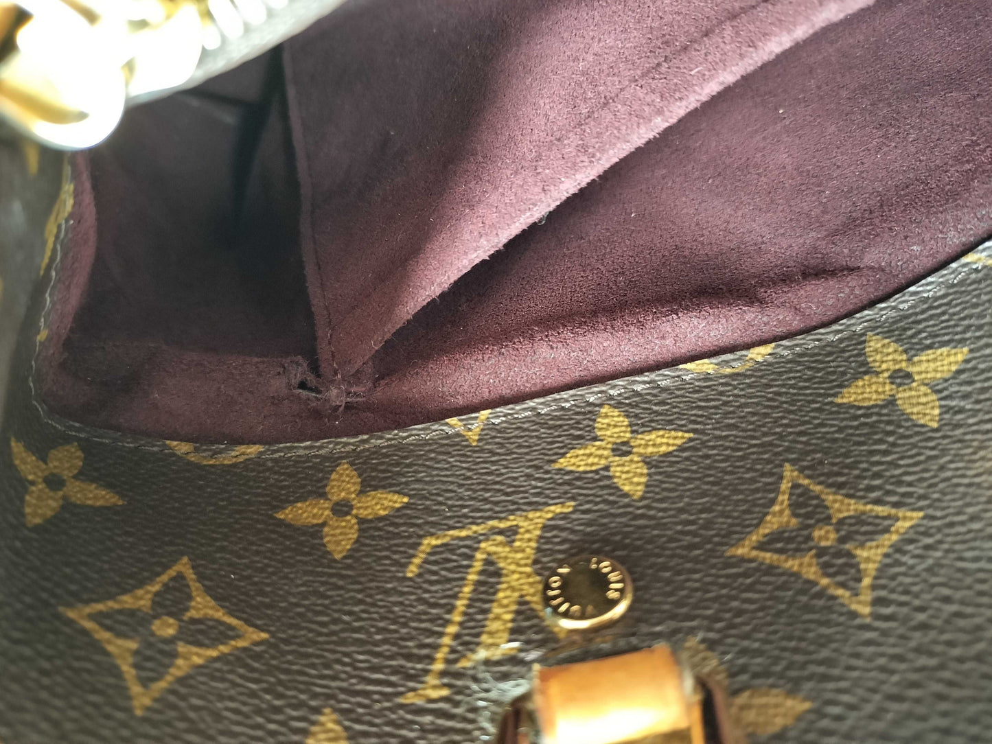 LOUIS VUITTON M41056 Monogram Montaigne MM M41056 Handbag
