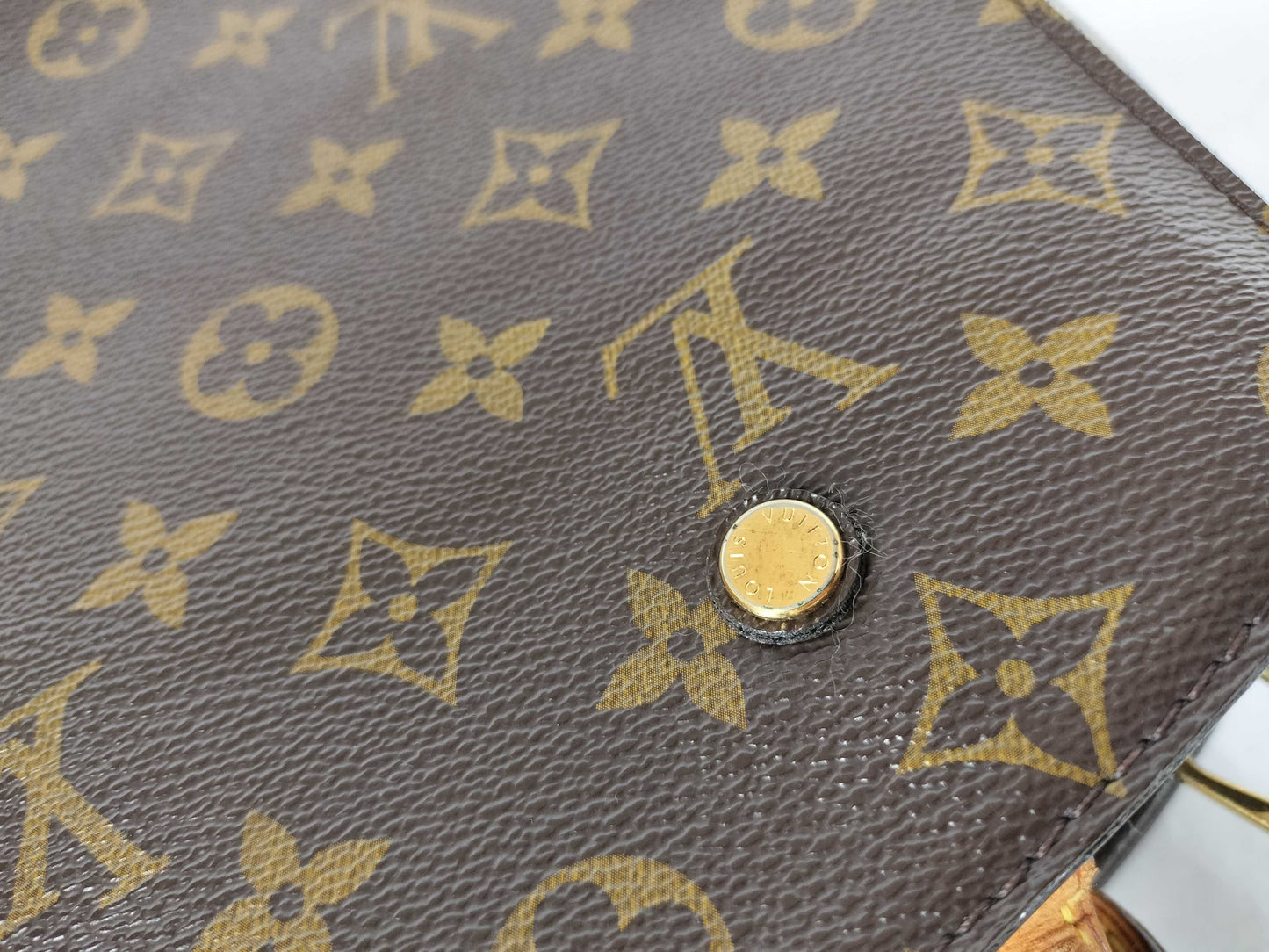LOUIS VUITTON M41056 Monogram Montaigne MM M41056 Handbag