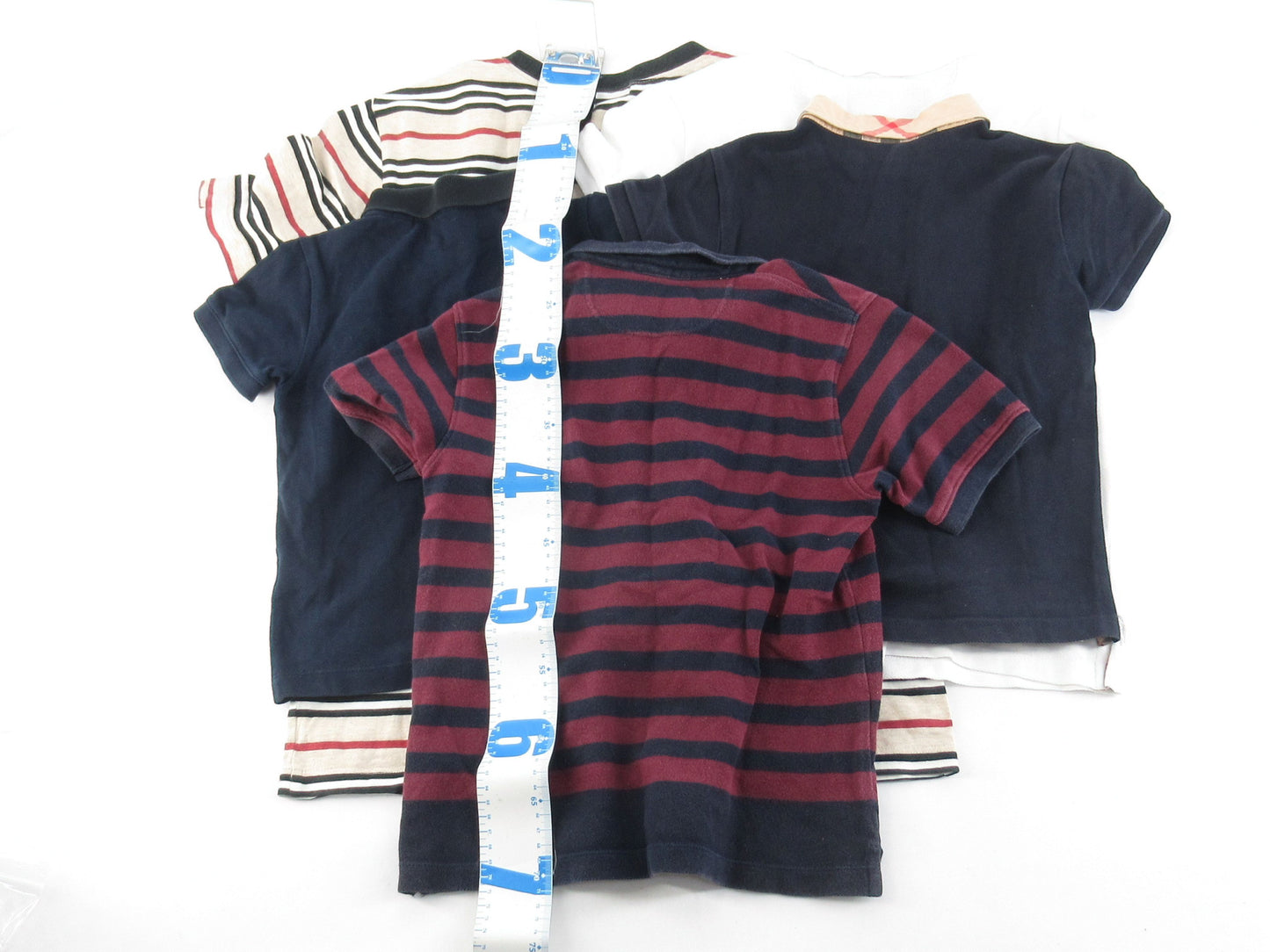 BURBERRY 5 pieces of Burberry clothing and other apparel