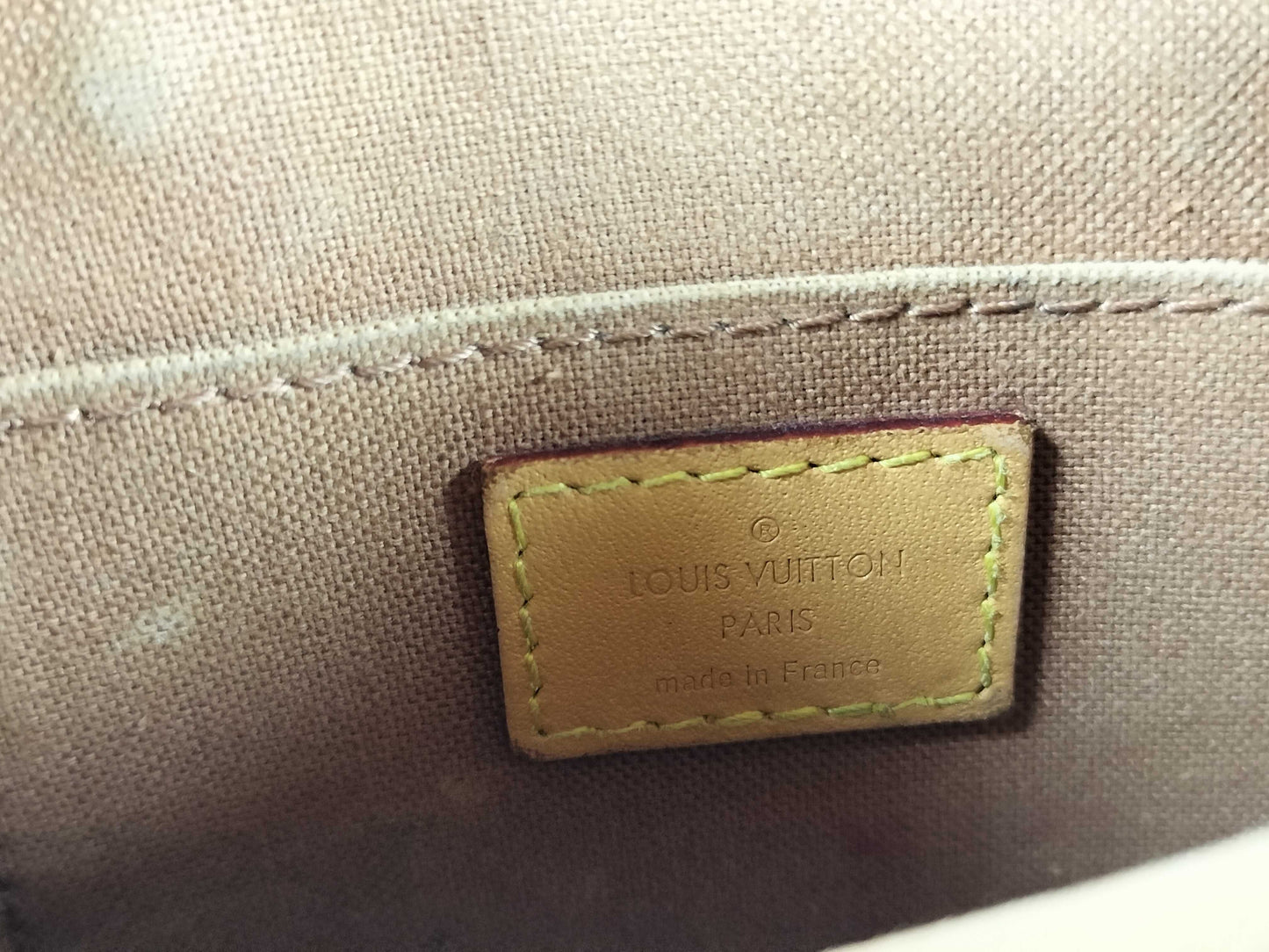 LOUIS VUITTON M69442 Monogram Louis Vuitton Petite Sac Plat m69442 2-way handbag