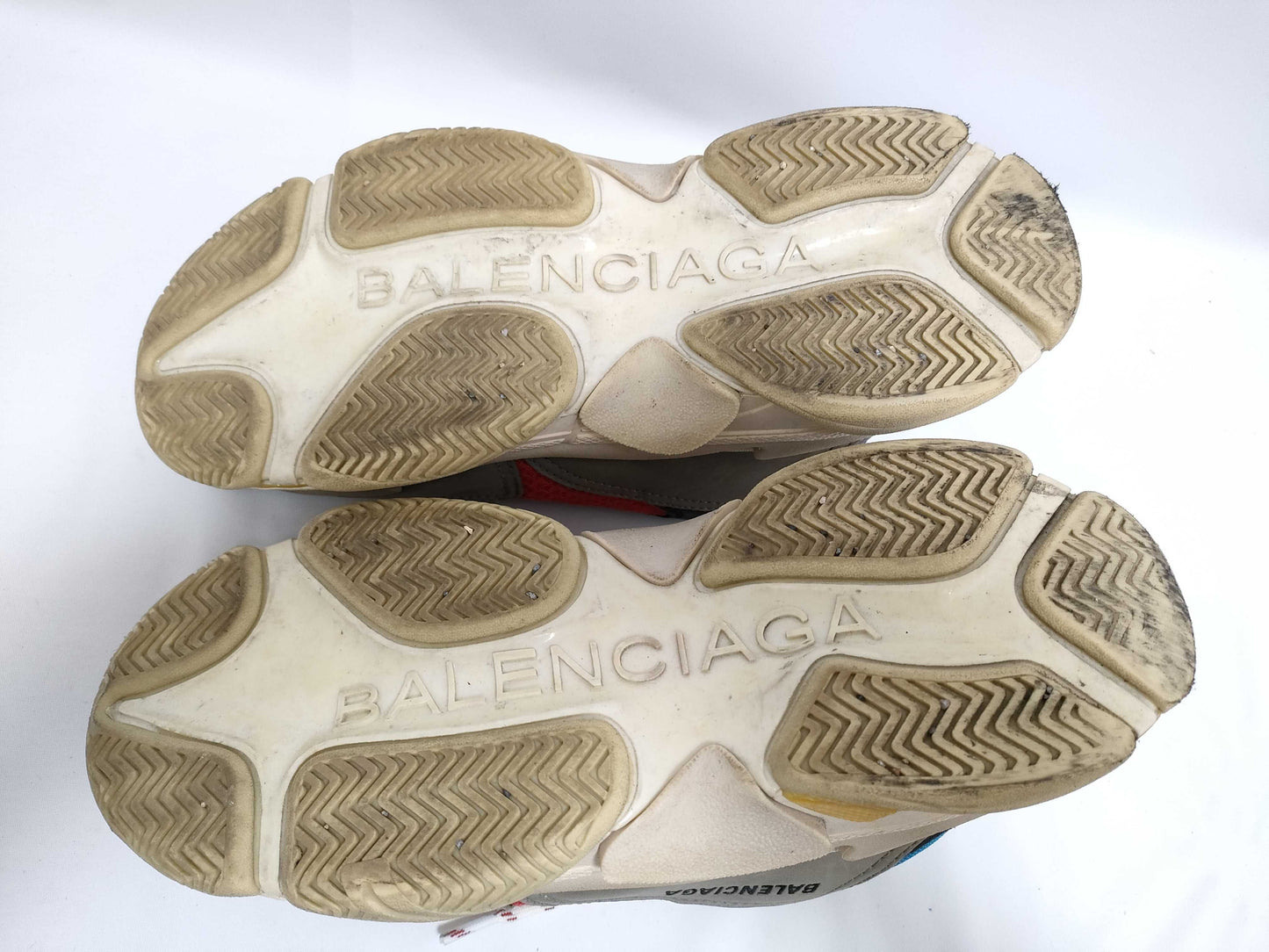 BALENCIAGA BALENCIAGA Triple S Sneakers