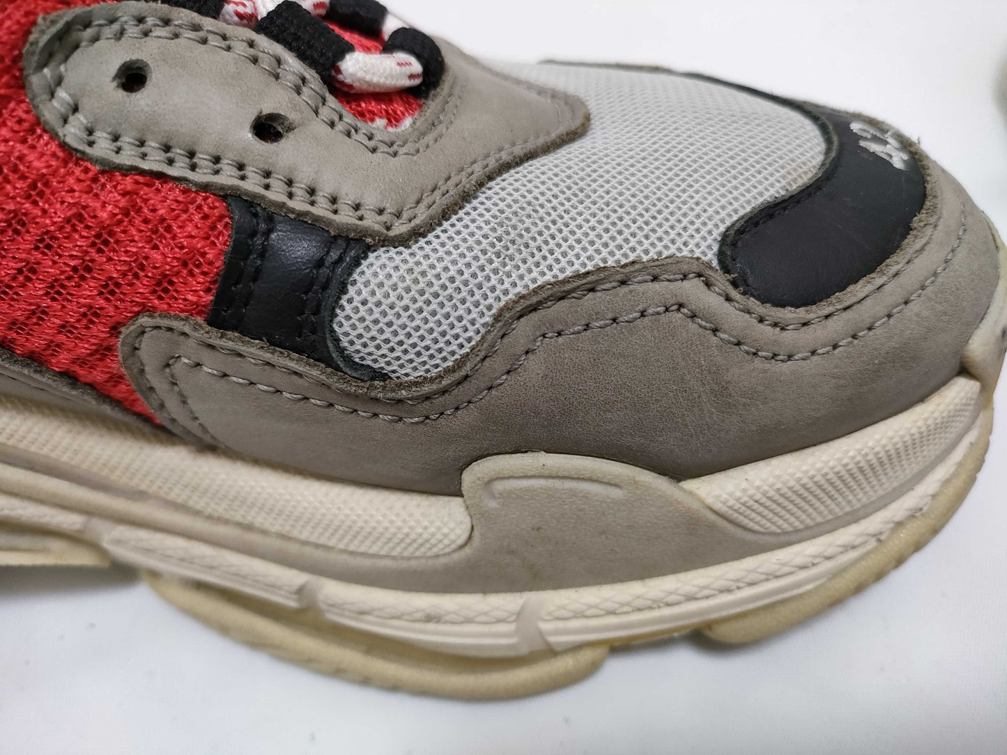 BALENCIAGA BALENCIAGA Triple S Sneakers