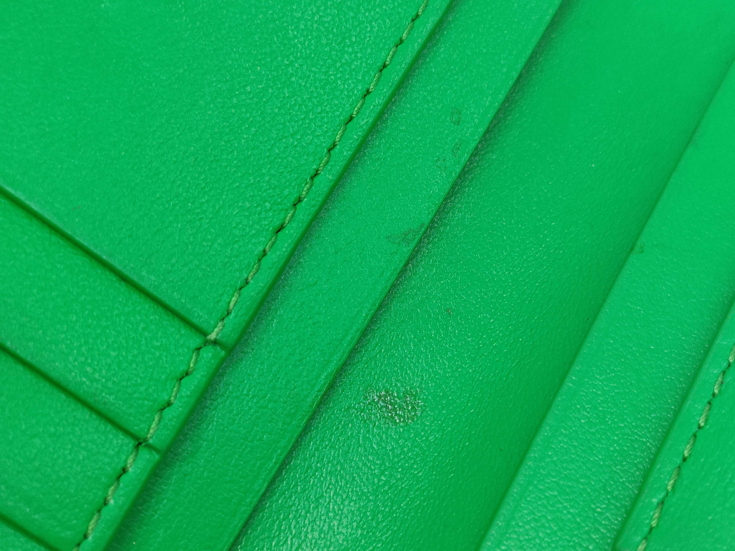 BOTTEGA VENETA Bottega Maxi Intrecciato Wallet