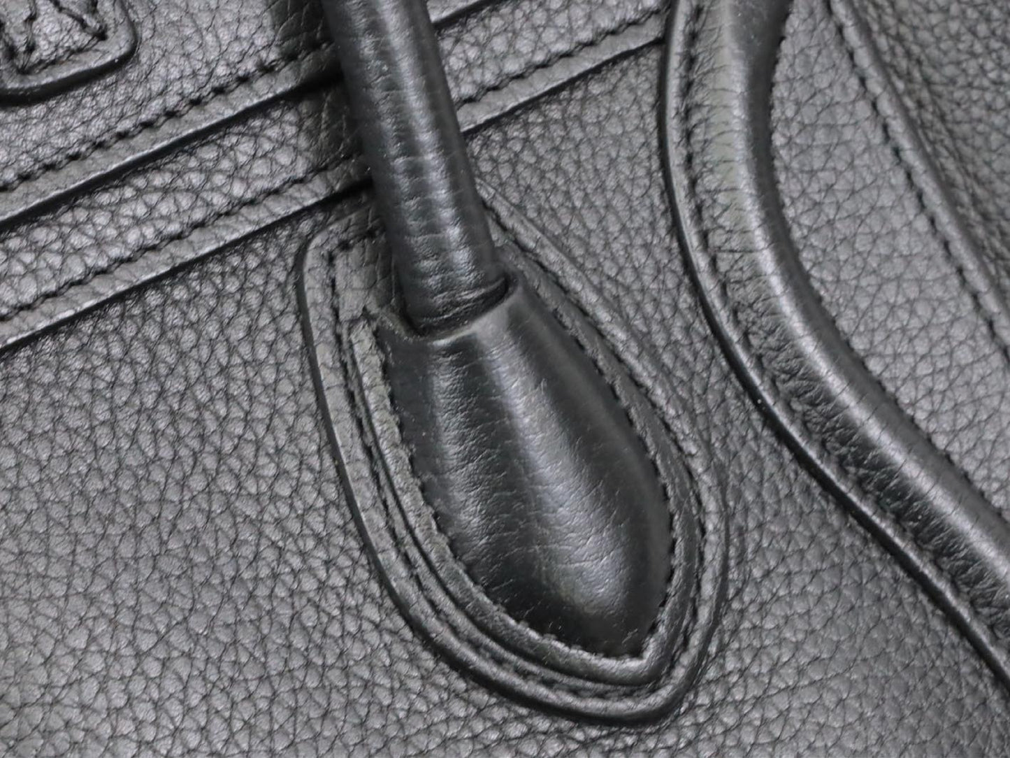 CELINE Luggage Nano Shopper Black Shoulder Bag