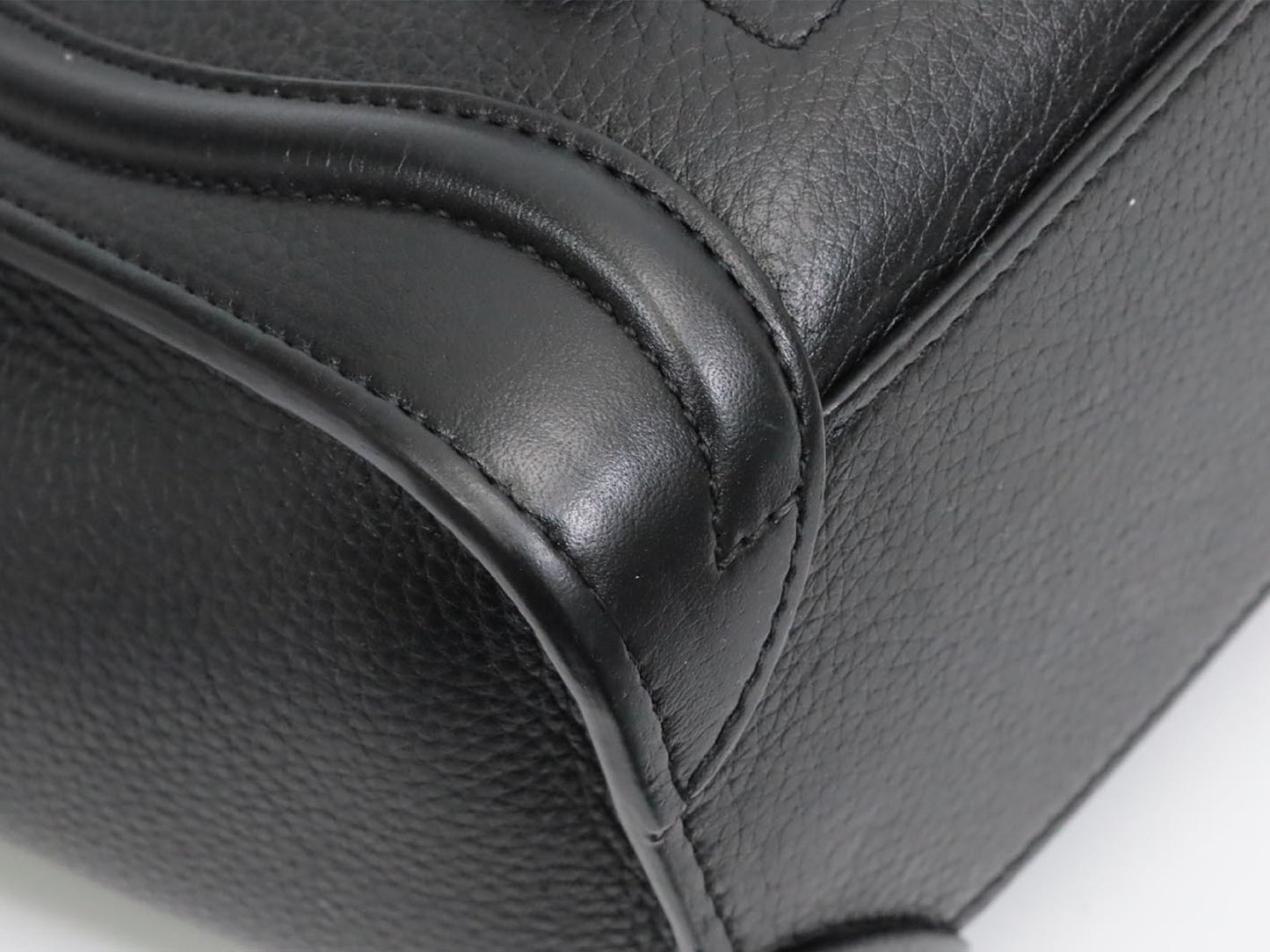 CELINE Luggage Nano Shopper Black Shoulder Bag