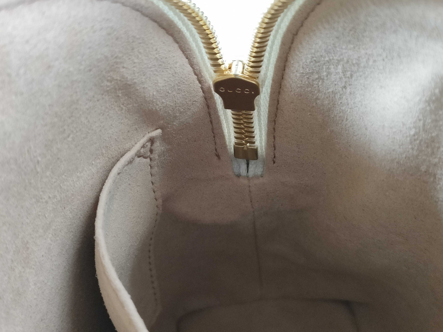 GUCCI 719881 Shoulder Bag