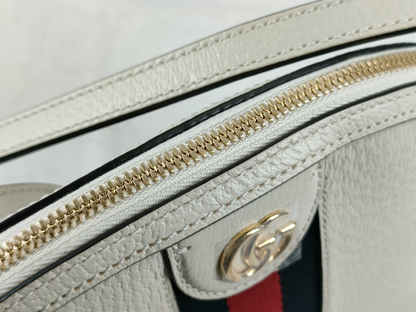 GUCCI 719881 Shoulder Bag