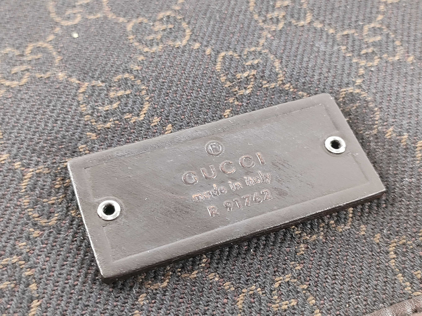 GUCCI GG Canvas Shoulder Bag