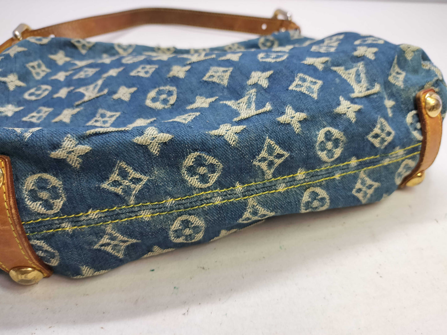 LOUIS VUITTON Monogram Denim LV Monogram Denim Baggy PM Shoulder Bag M95049 Shoulder Bag
