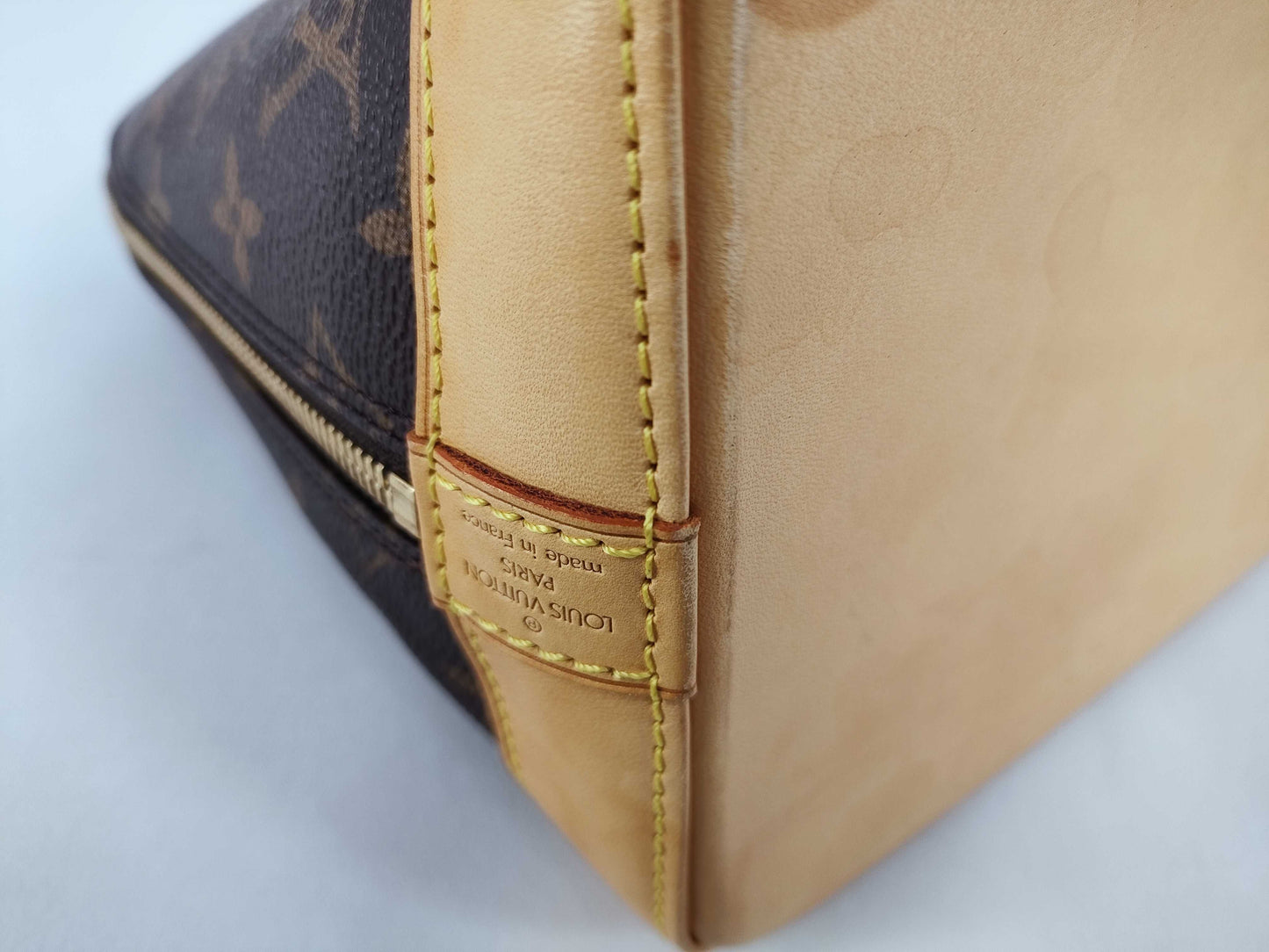 LOUIS VUITTON M51130 Monogram Louis Vuitton Alma M51130 Handbag