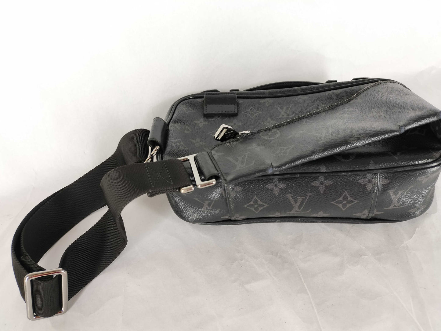 LOUIS VUITTON M42906 Monogram Louis Vuitton Bum Bag/M42906 Pouch