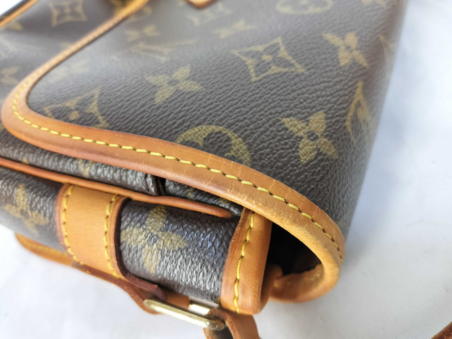 LOUIS VUITTON M42250 Monogram Louis Vuitton Sologne/M42250/SL00 13 Shoulder Bag