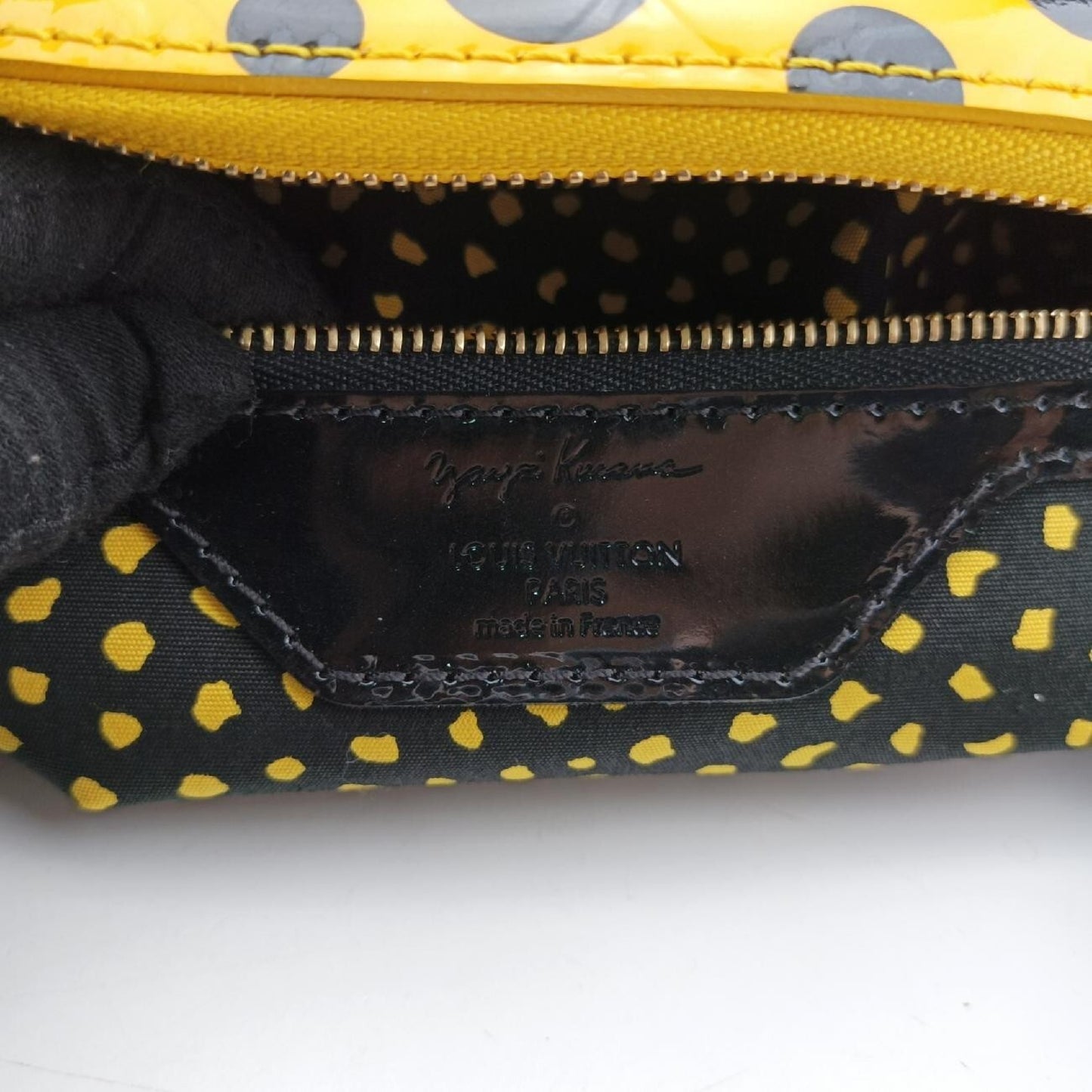 LOUIS VUITTON Dot Infinity Lockit MM Yayoi Kusama Jaune x Black Vernis M91398FL2122 Handbag