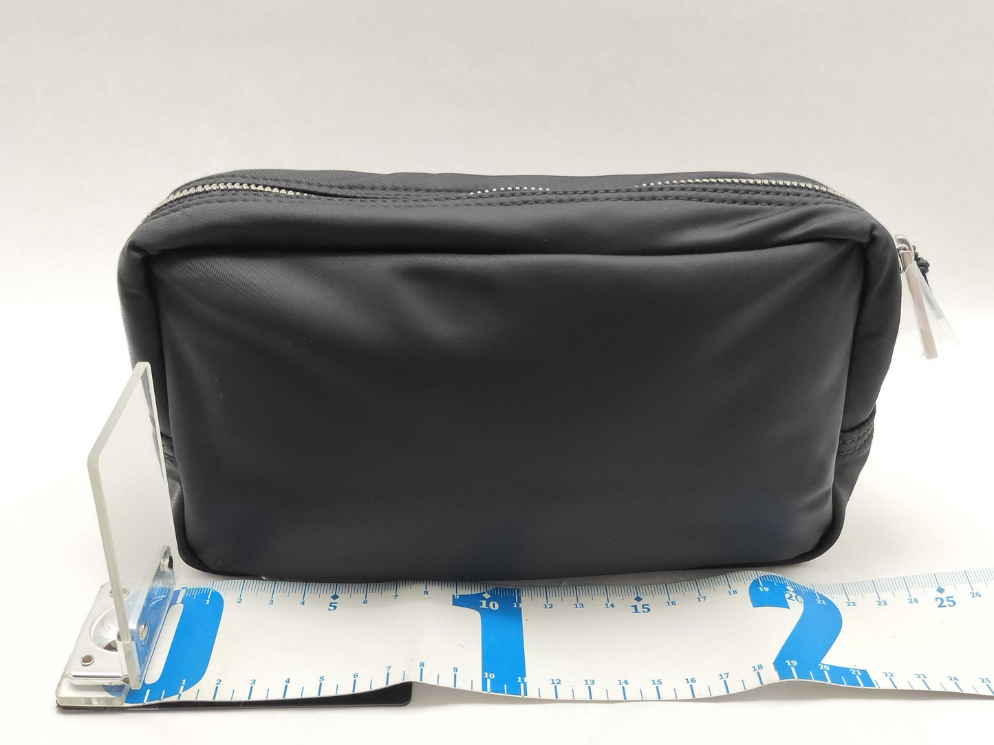 BURBERRY Pouch Clutch Bag Unused Clutch Bag