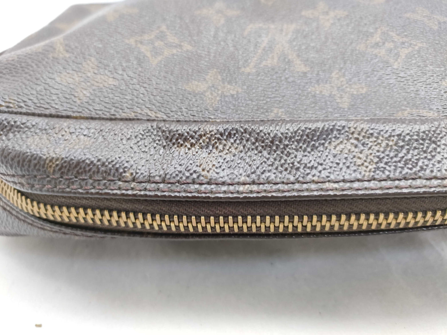 LOUIS VUITTON Monogram Louis Vuitton Monogram True Toilet 23 M47524 Pouch