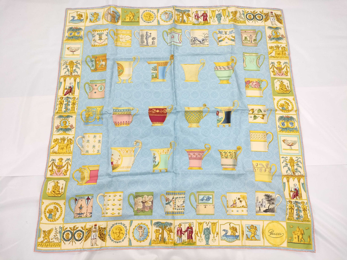 GUCCI Gucci Scarf Scarf