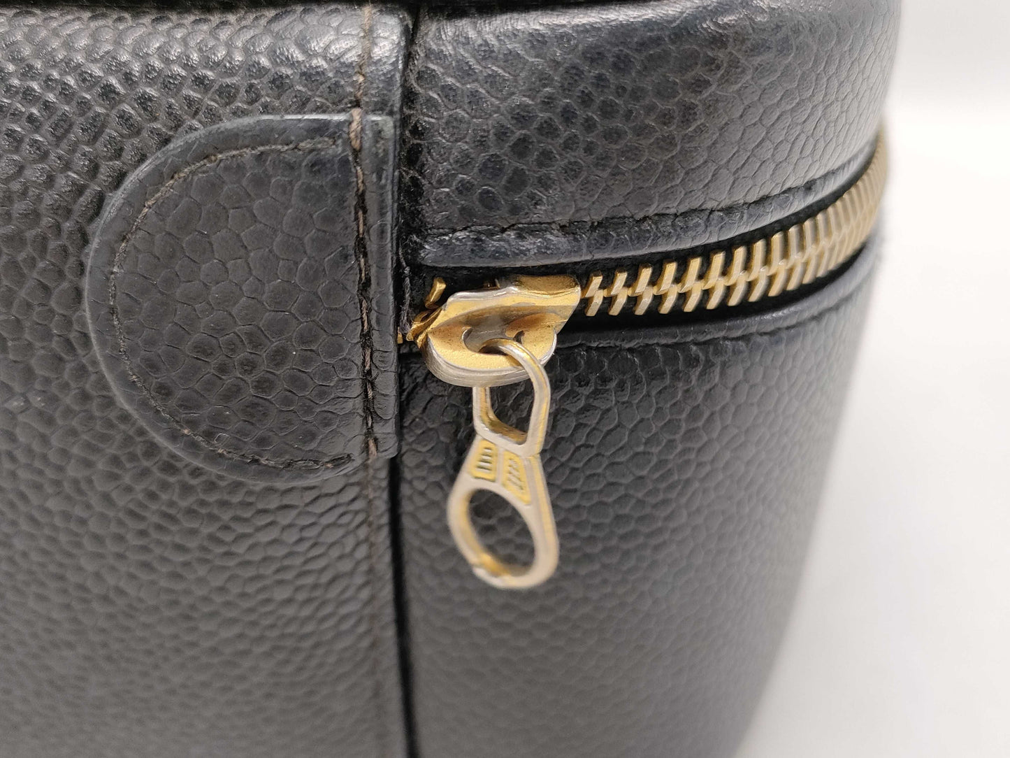 CHANEL Caviar Skin CC Coco Mark Vanity Bag
