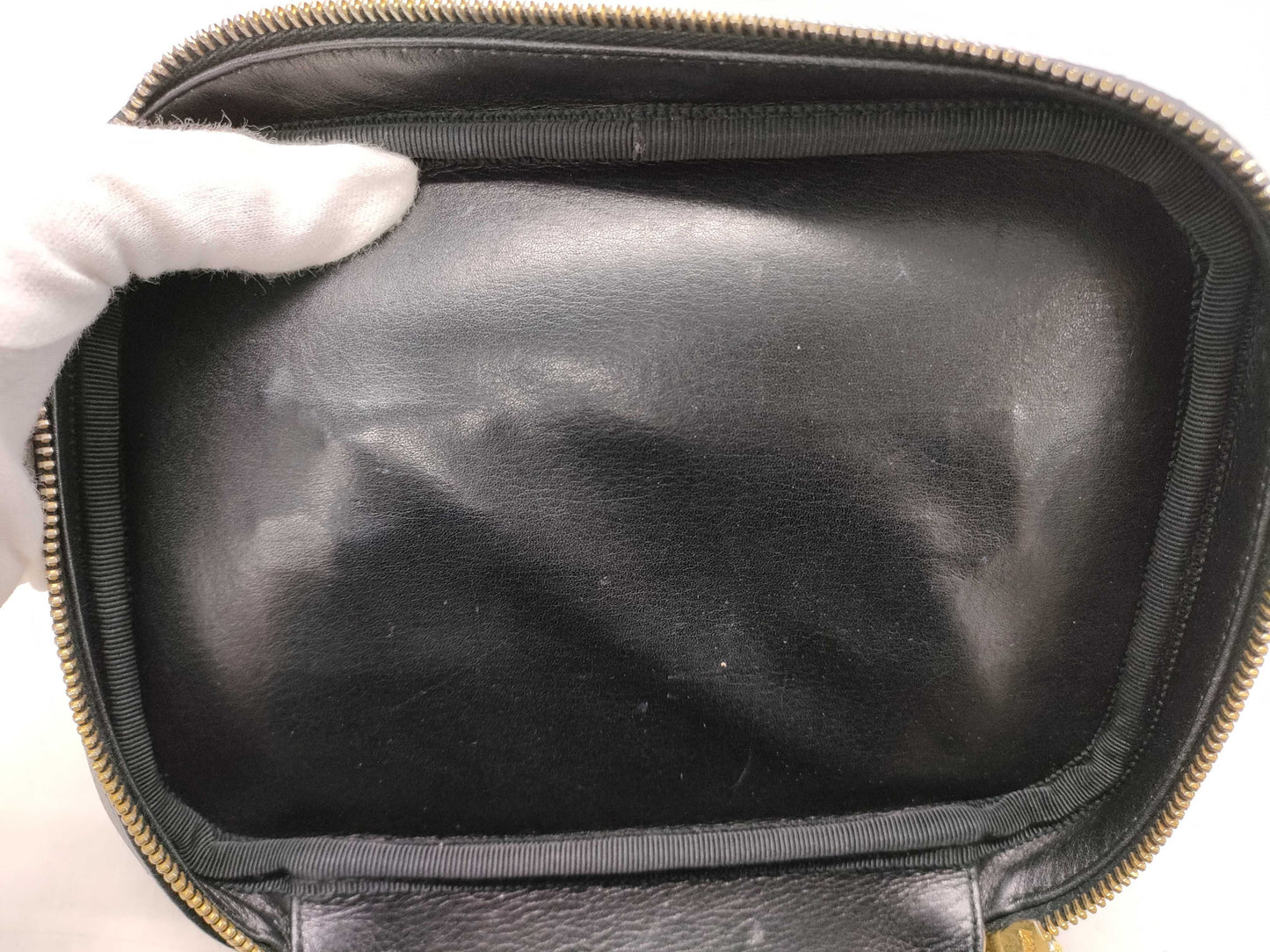 CHANEL Caviar Skin CC Coco Mark Vanity Bag