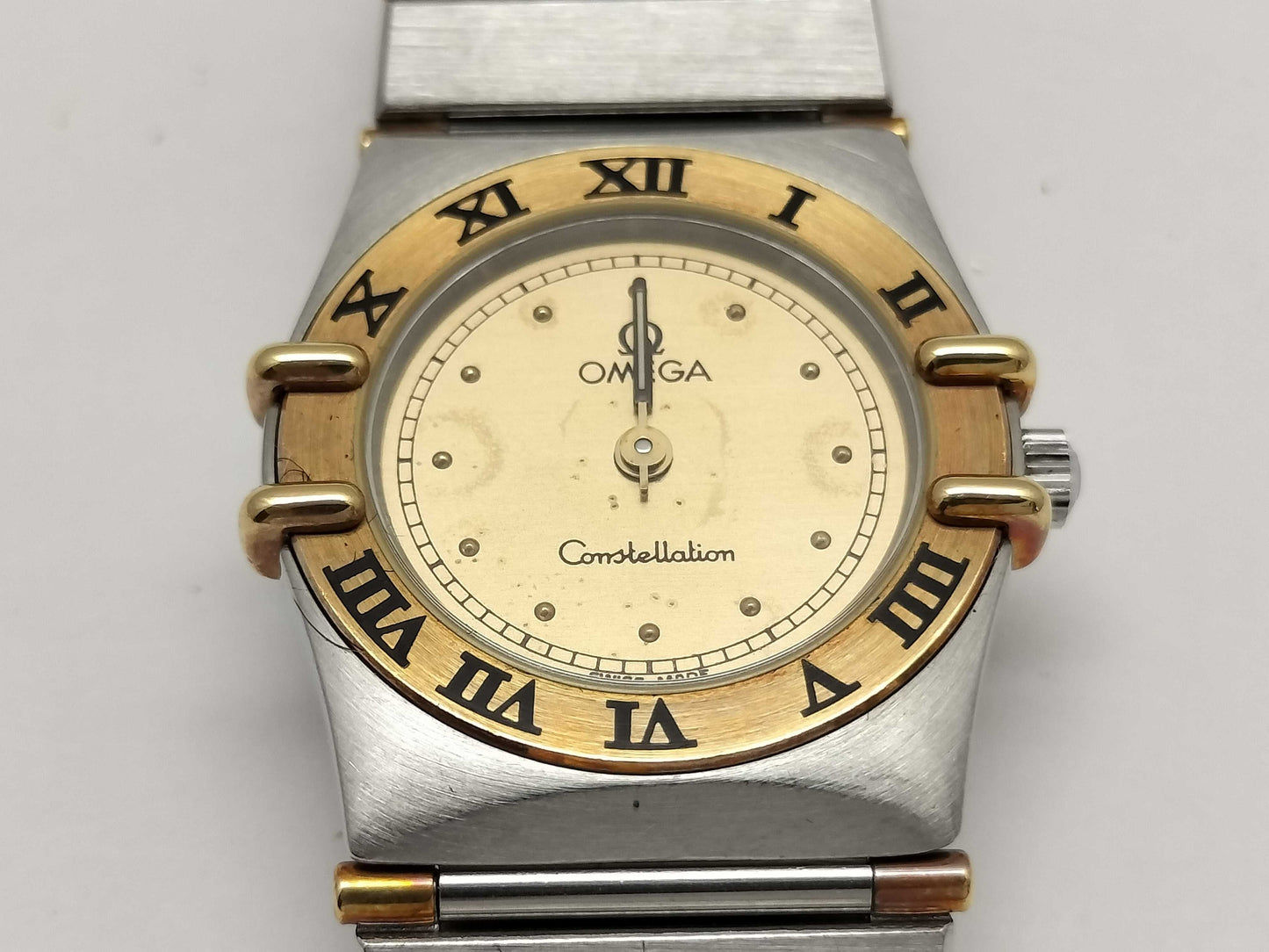 OMEGA Constellation QZ Gold Dial Women's Watch, Not Working/No Operational Guarantee