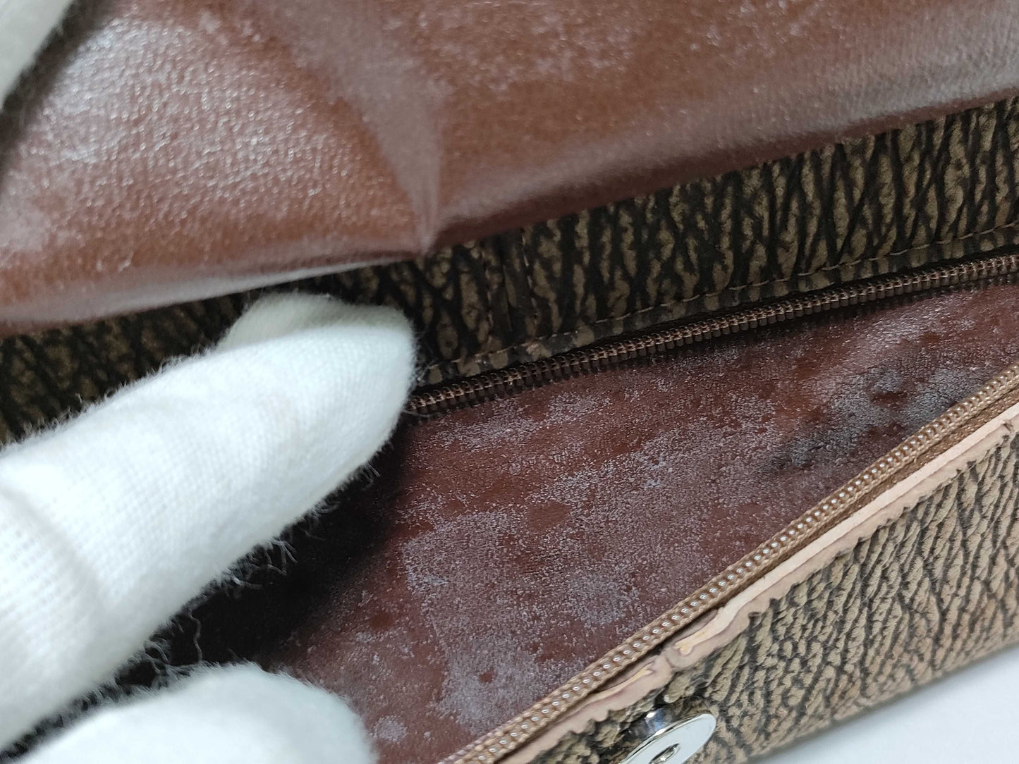 JRA Sharkskin Handbag Brown Handbag