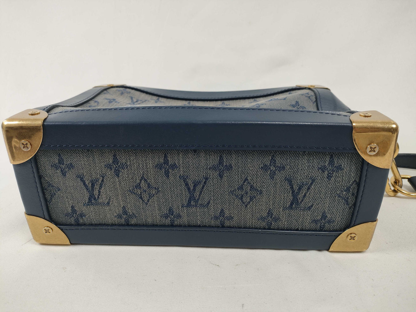 LOUIS VUITTON M 44723 Monogram Denim M44723 Monogram Denim Soft Trunk Canvas Navy Shoulder Bag
