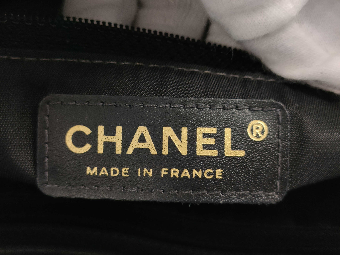 CHANEL New Travel Line Tote MM Tote Bag
