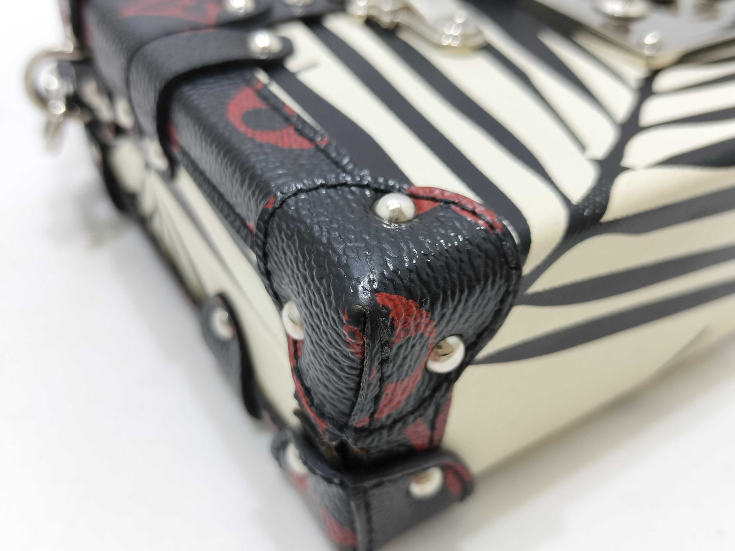 LOUIS VUITTON Petite Malle 2016 Cruise Nicolas Ghesquière Pouch