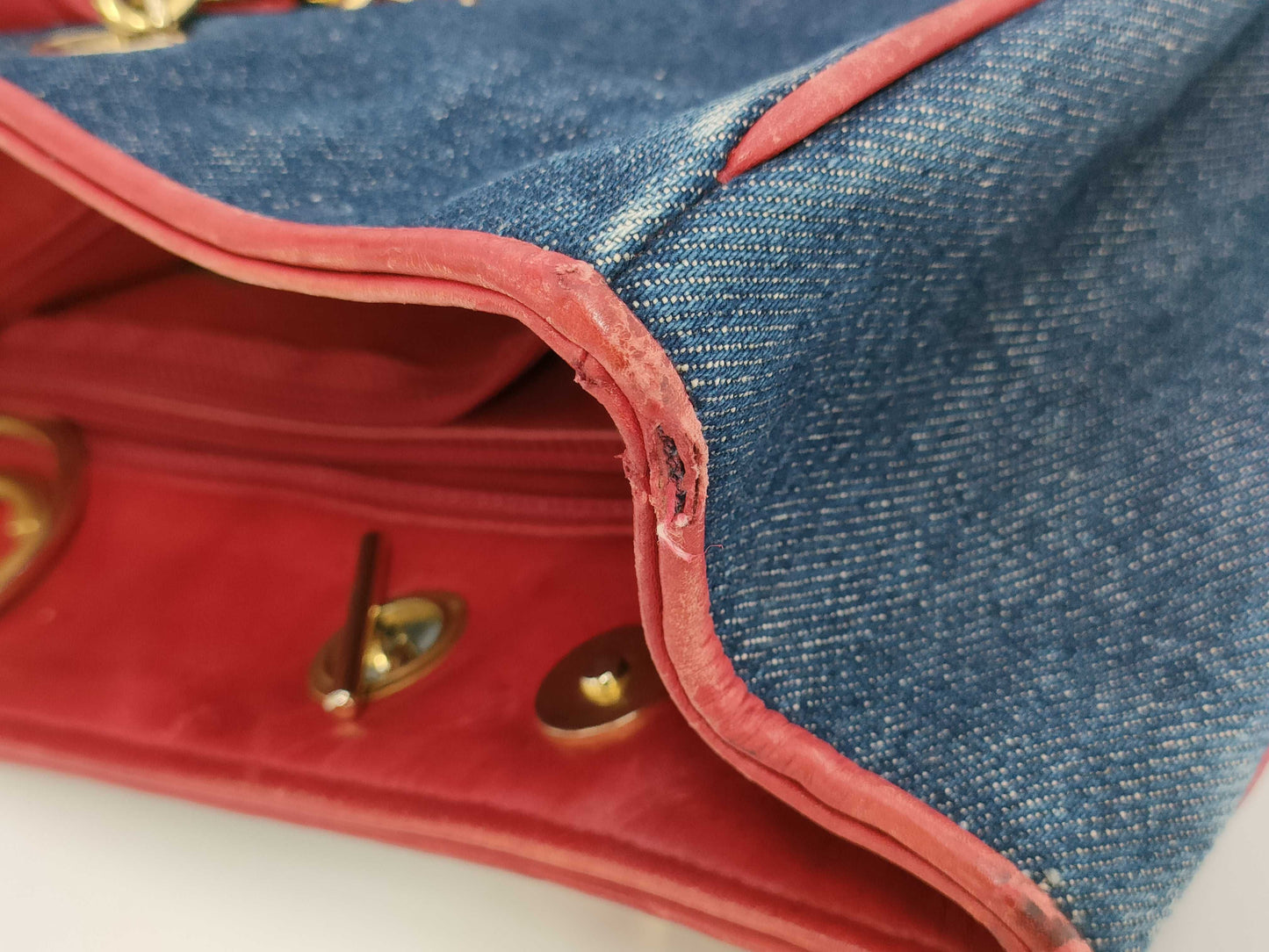 CHANEL Matelasse Denim x Lamb Shoulder Bag with Circle Coco Charm