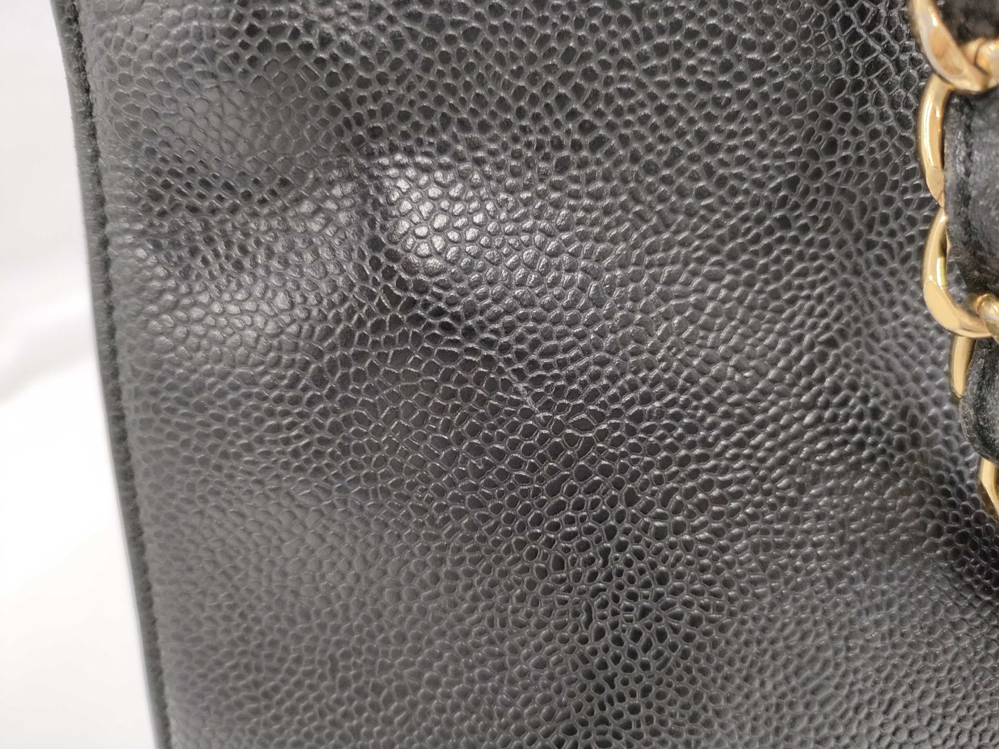 CHANEL Caviar Chain Tote Bag