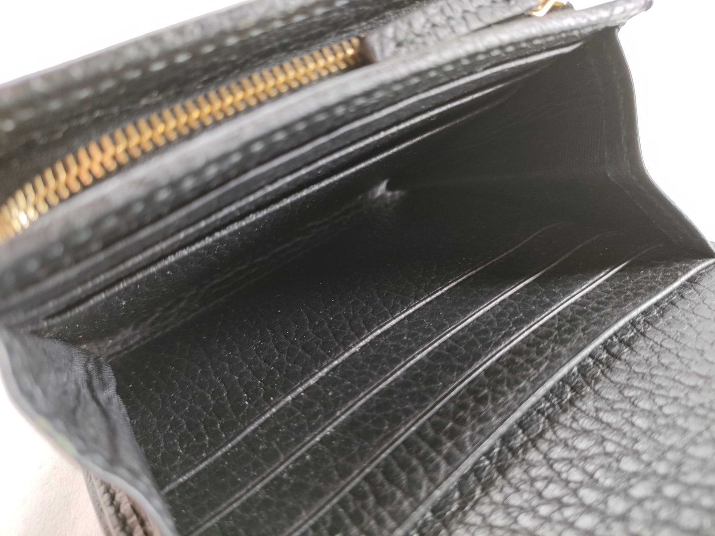 GUCCI GG Marmont Leather Tri-Fold Compact Wallet
