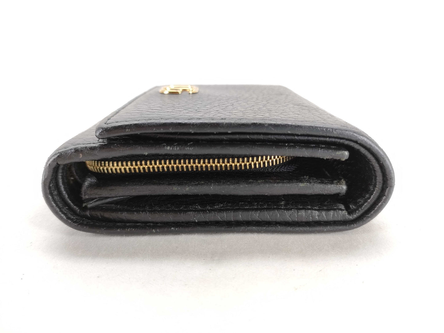 GUCCI GG Marmont Leather Tri-Fold Compact Wallet