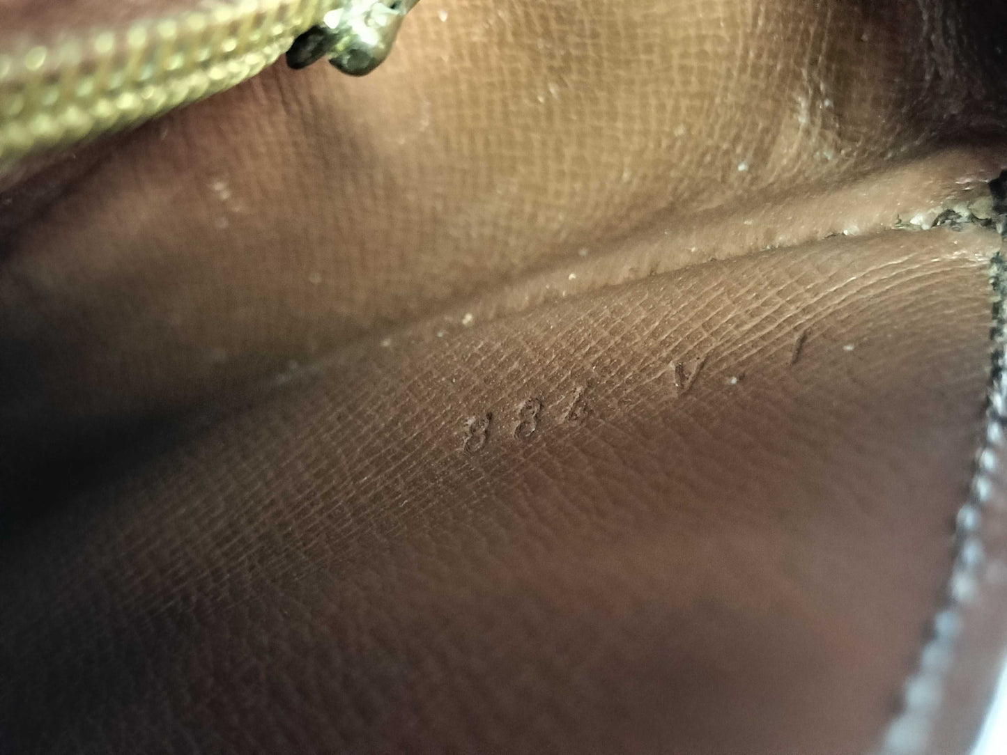 LOUIS VUITTON Monogram Saint-Cloud 884VI Shoulder Bag