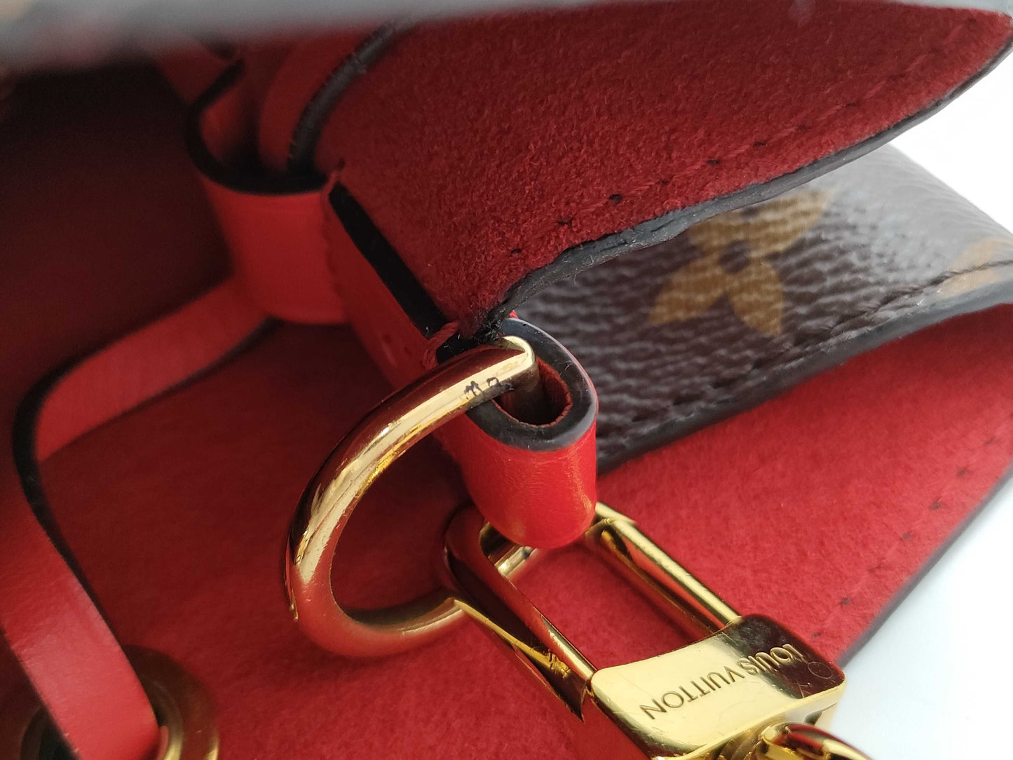 LOUIS VUITTON M44021 Monogram NeoNoe Coquelicot Shoulder Bag