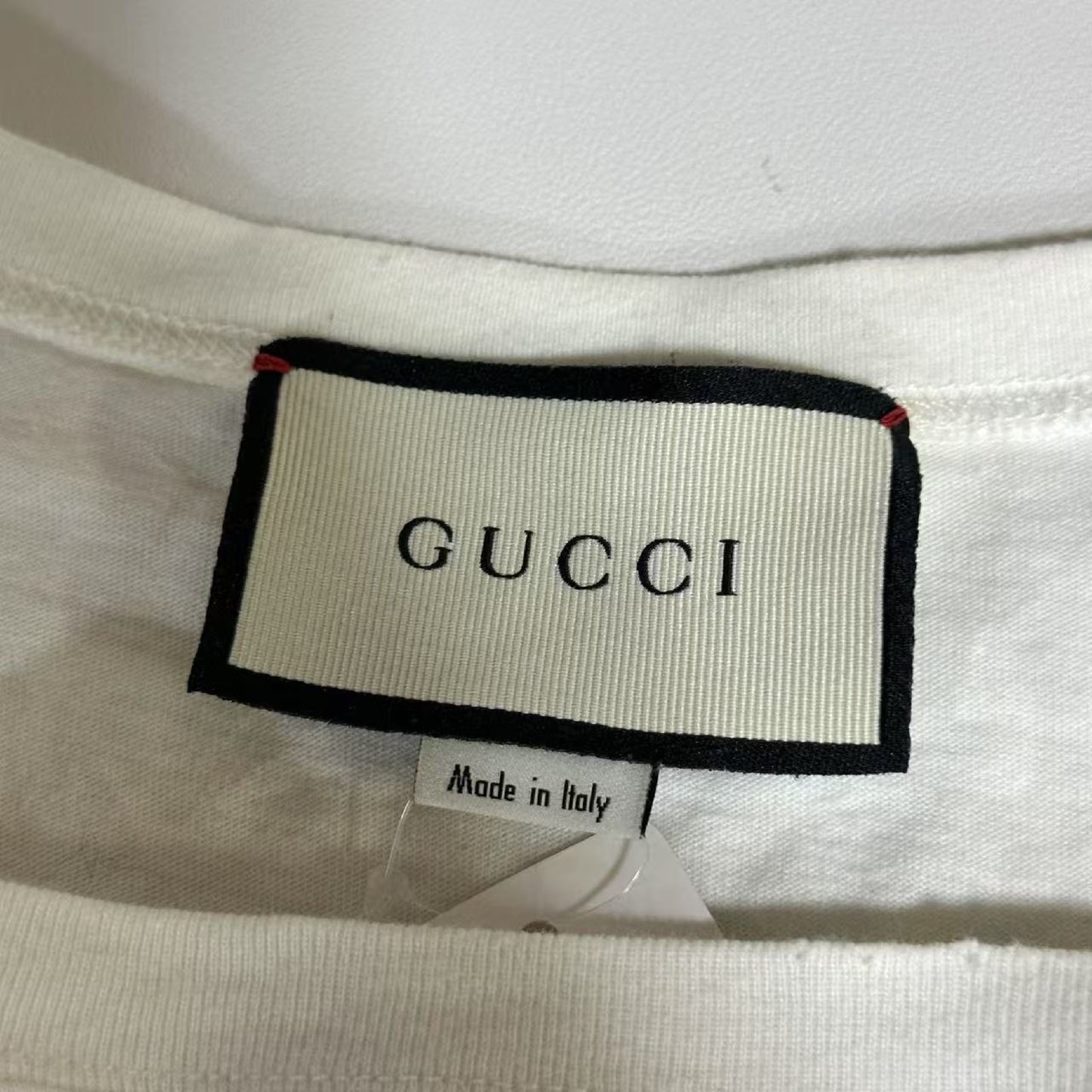 GUCCI M T-shirt