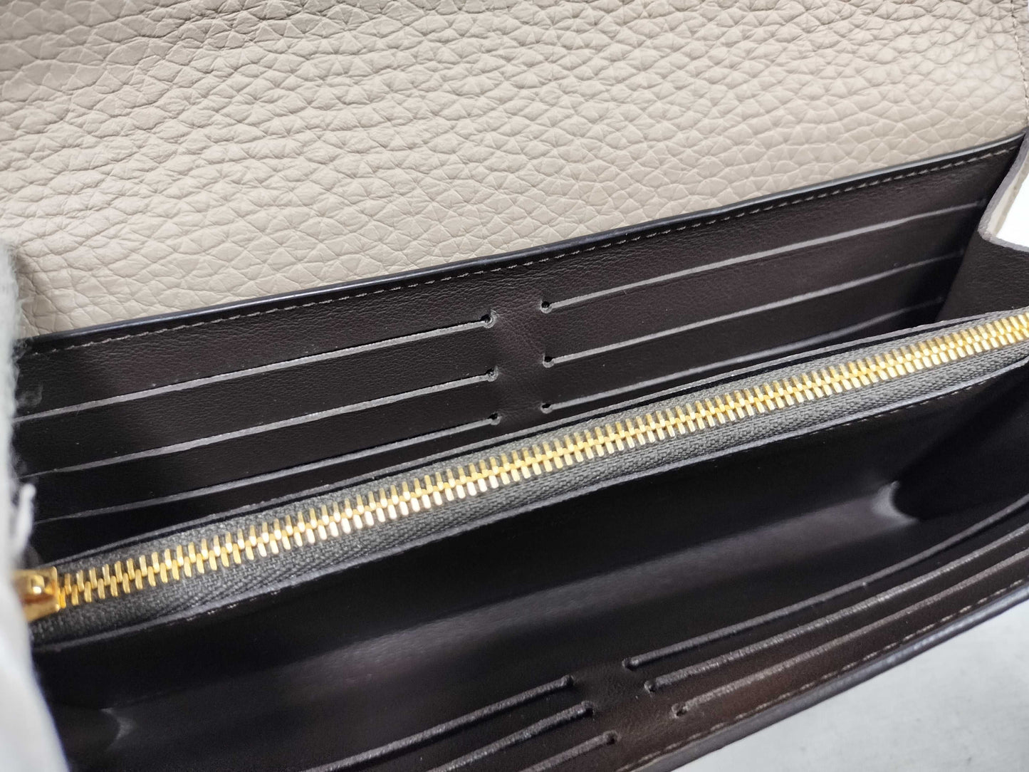 LOUIS VUITTON M61249 M61249 Portefeuille Capucines Wallet