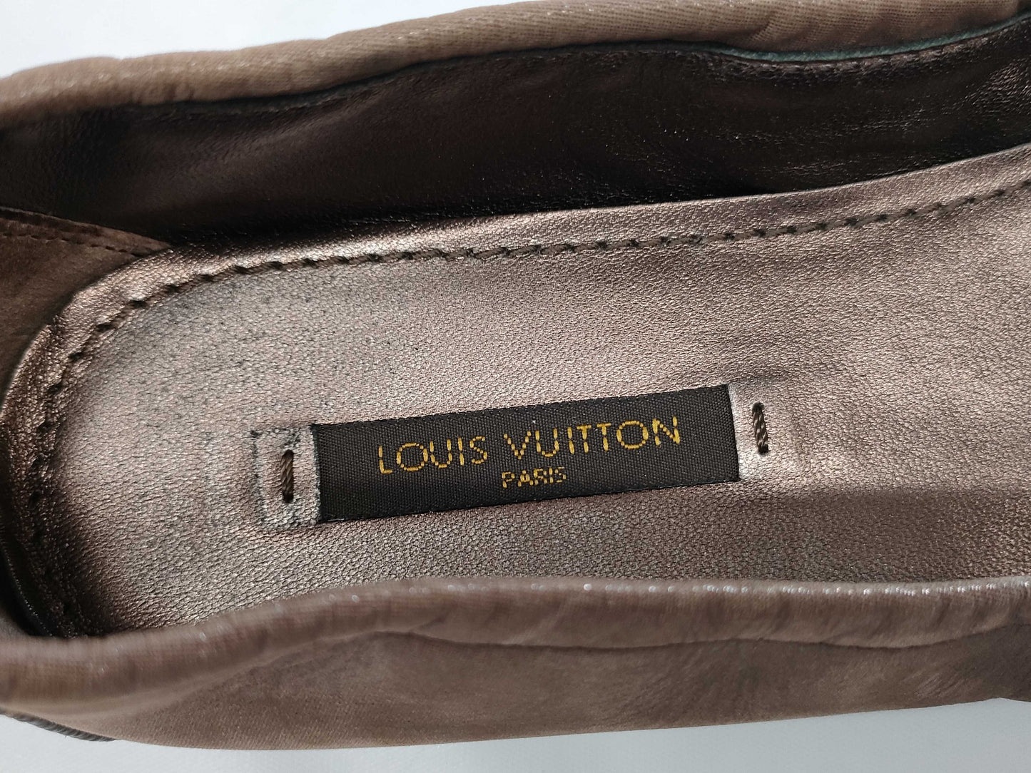 LOUIS VUITTON LOUIS VUITTON Louis Vuitton Monogram Padlock Pumps Size 36 1/2