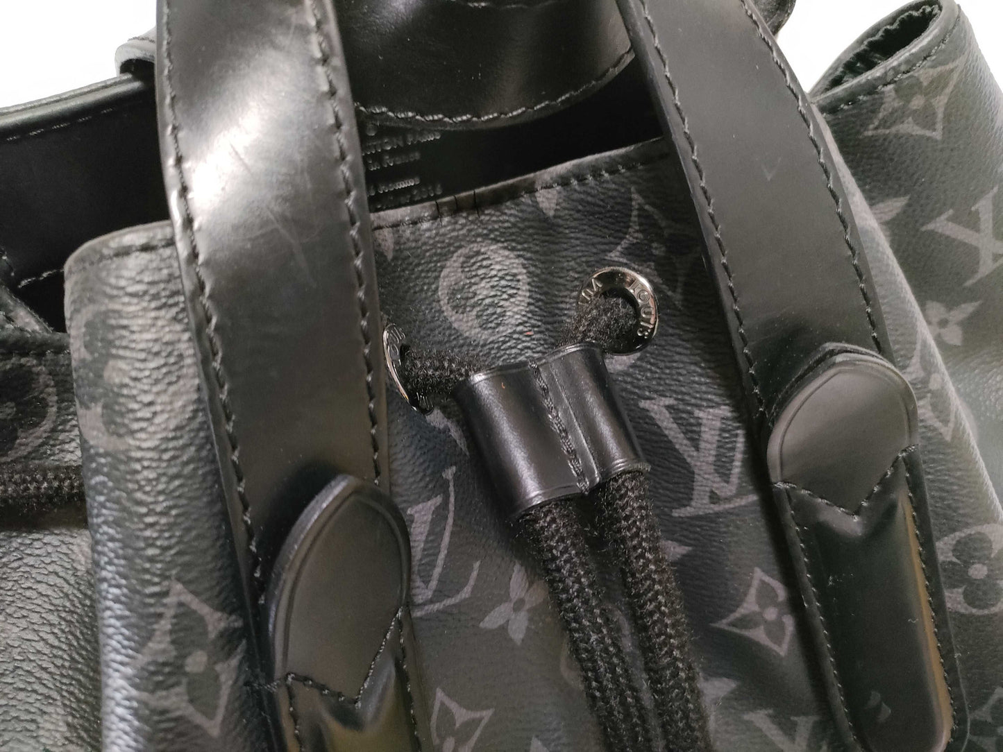 LOUIS VUITTON M40527 LOUIS VUITTON Louis Vuitton M40527 Monogram Eclipse Explorer Backpack