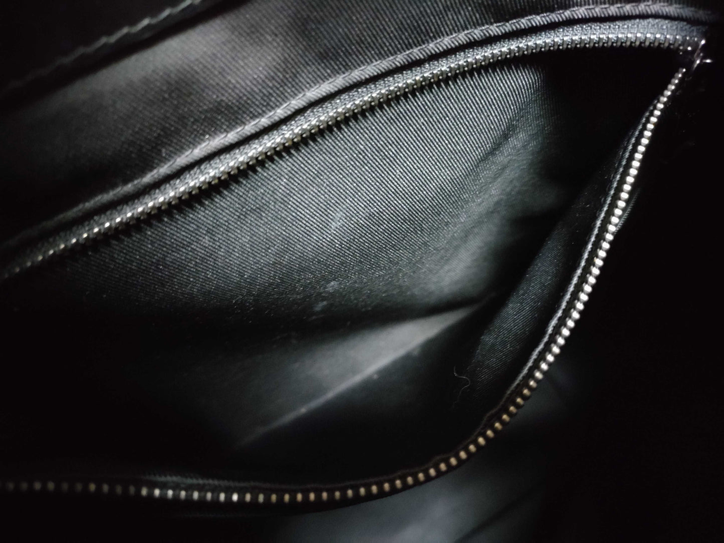 LOUIS VUITTON M40527 LOUIS VUITTON Louis Vuitton M40527 Monogram Eclipse Explorer Backpack