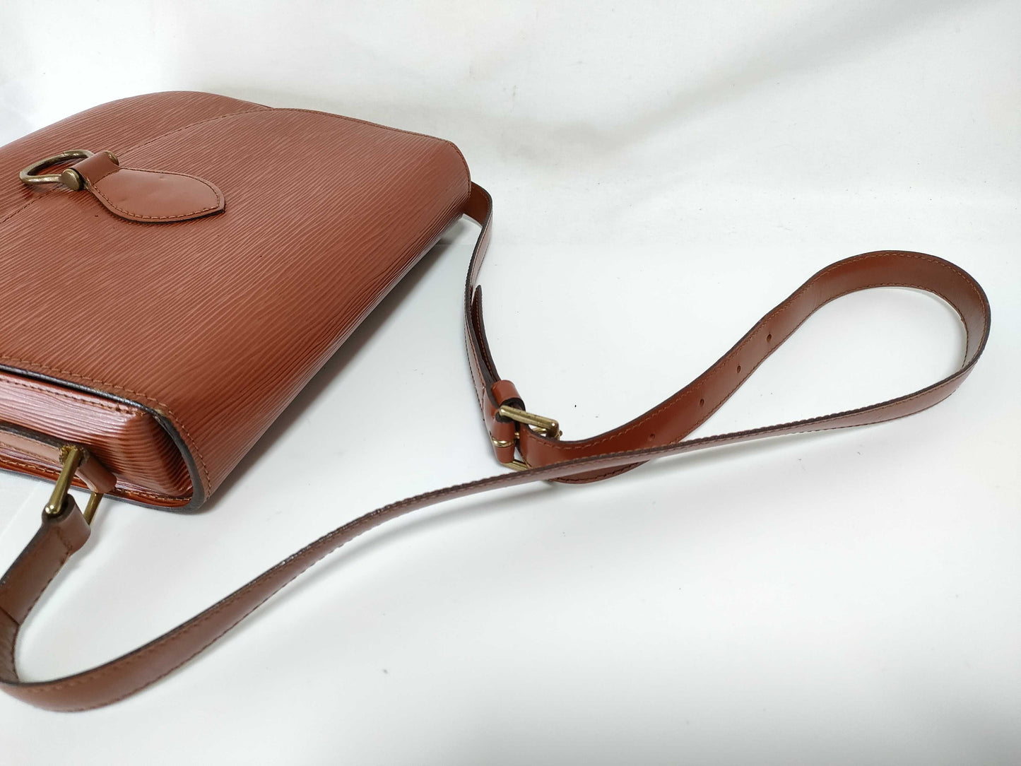 LOUIS VUITTON M52193 Epi Leather Brown Shoulder Bag