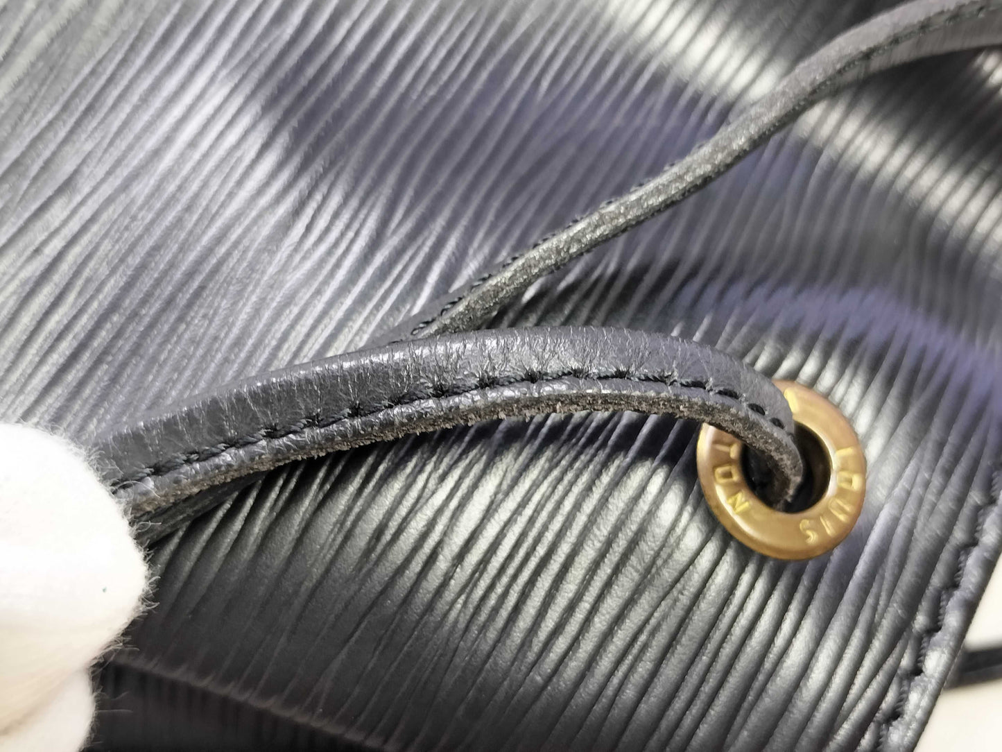 LOUIS VUITTON Epi Bag Louis Vuitton Shoulder Bag