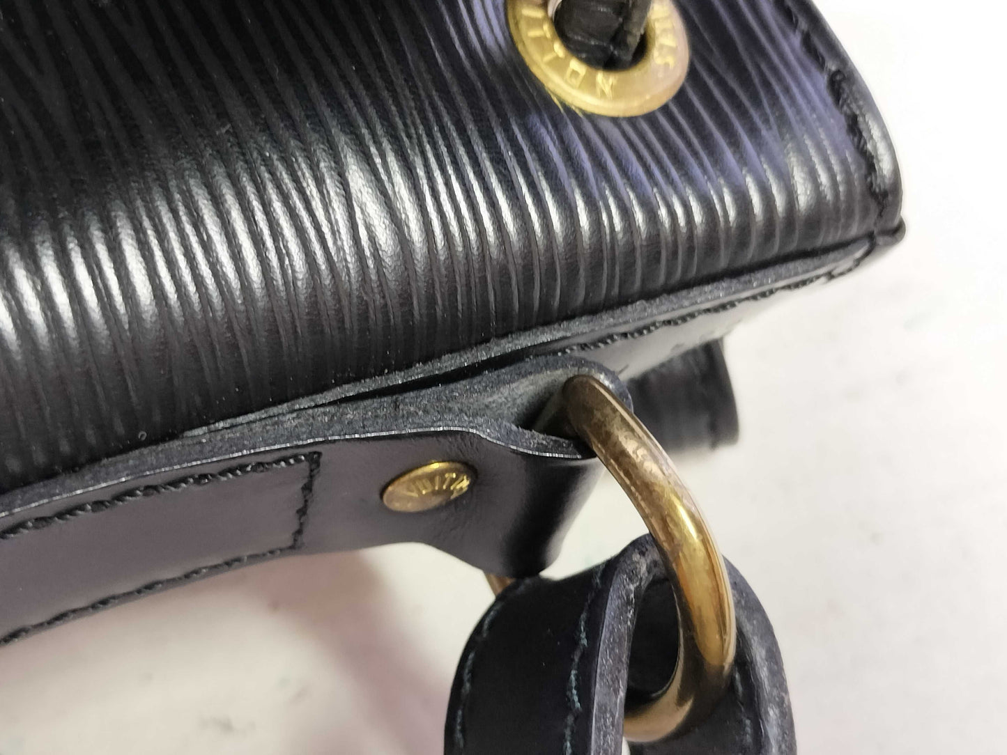 LOUIS VUITTON Epi Bag Louis Vuitton Shoulder Bag