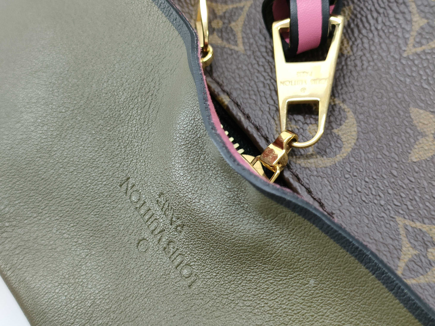 LOUIS VUITTON M43159 Monogram Louis Vuitton Tuileries Besace Khaki/Pink Shoulder Bag with G Hardware CA5106 Shoulder Bag