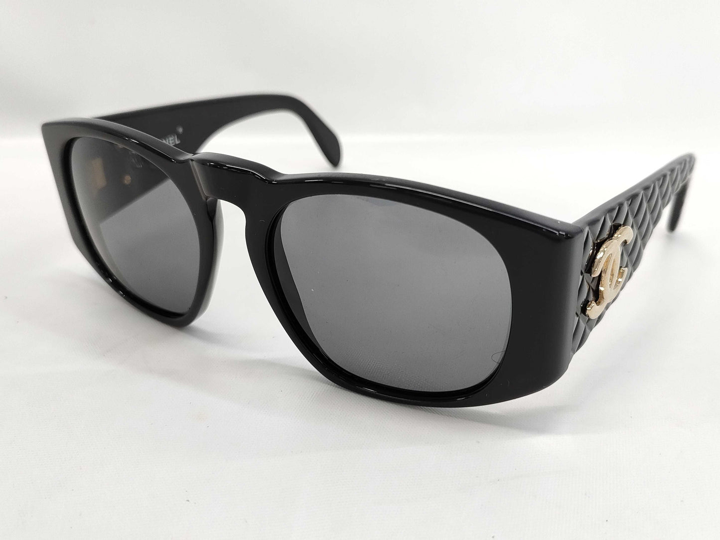 CHANEL CHANEL Matelasse Sunglasses Black Sunglasses/Eyeglasses