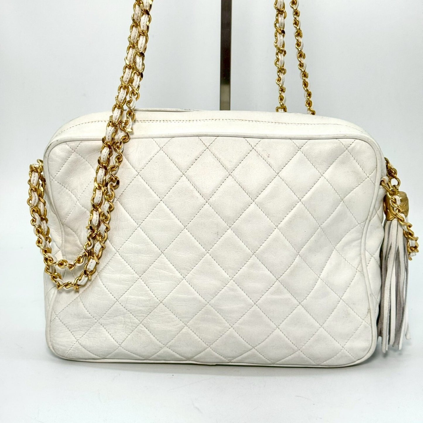 CHANEL Matelasse Lambskin Coco Mark Fringed Chain Shoulder Bag White No Serial Number Seal Shoulder Bag