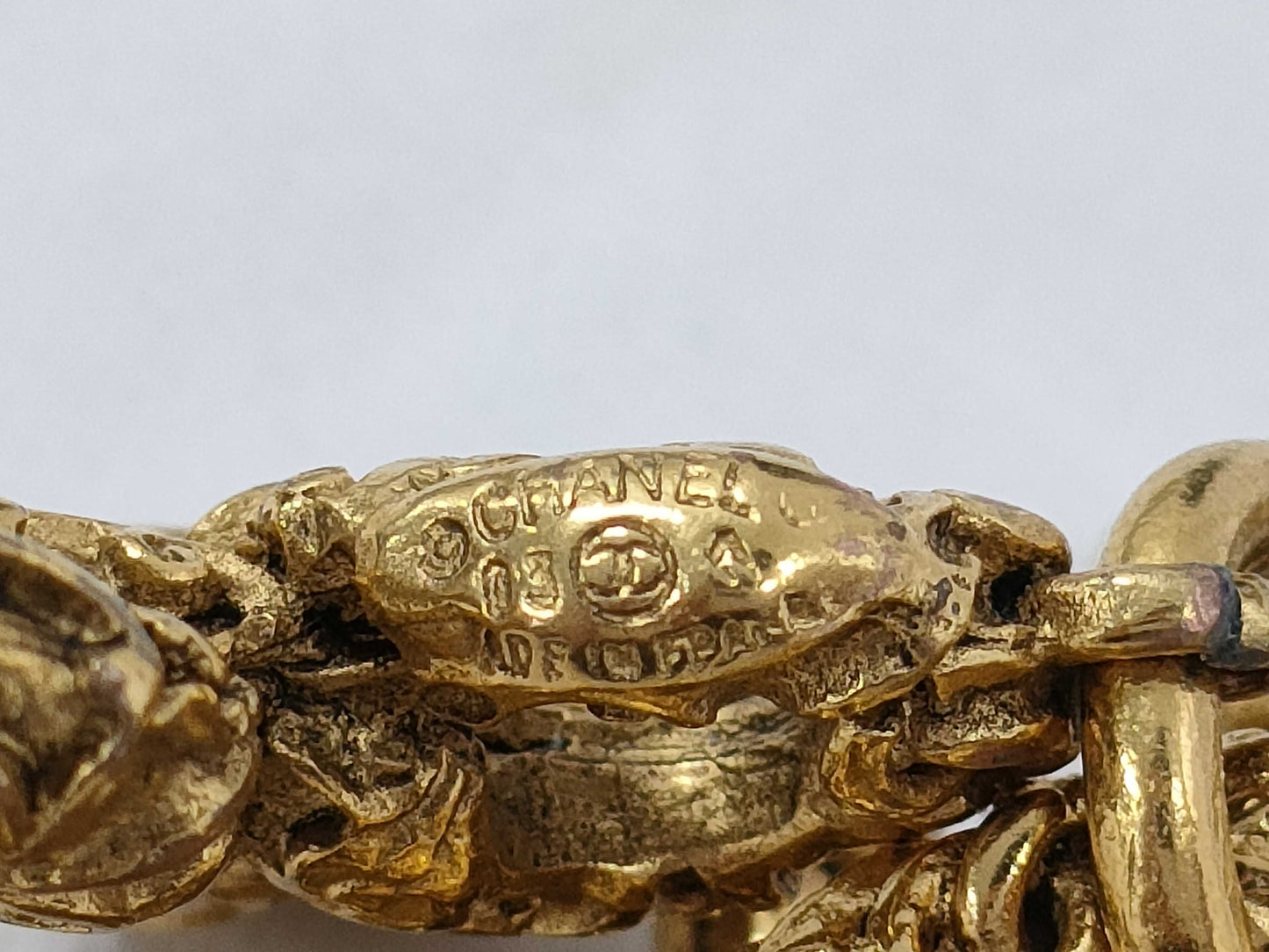 CHANEL CHANEL Lava Coco Mark Bracelet 93A Gold Bracelet/Bangle