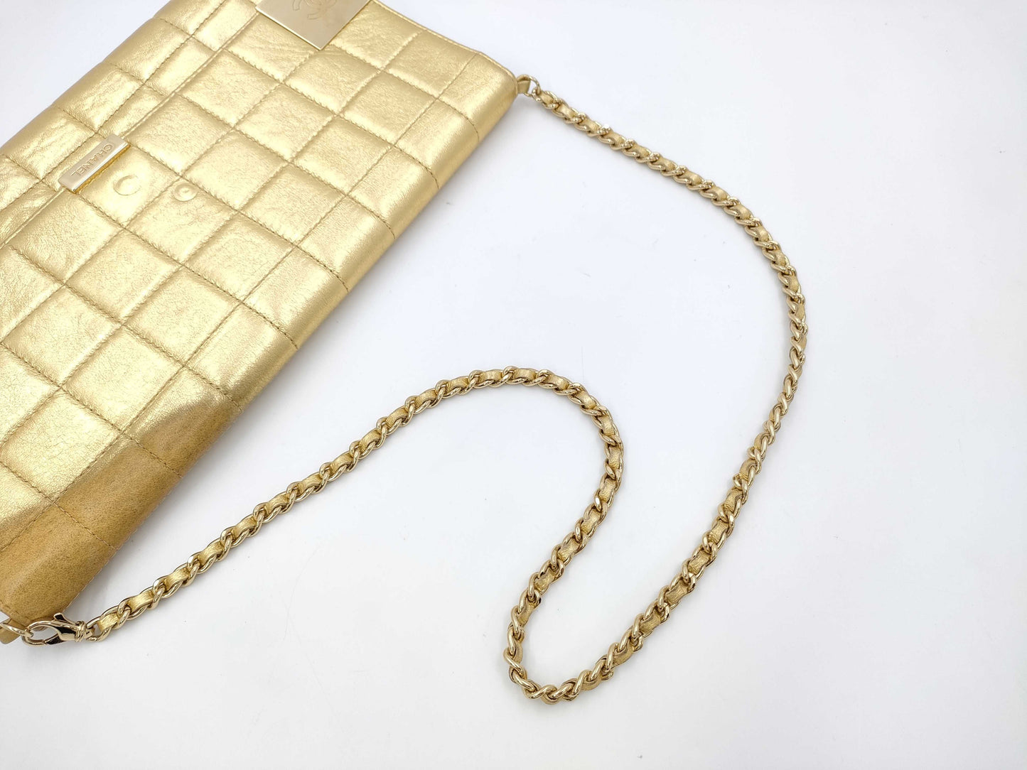 CHANEL Chocobar Shoulder Bag